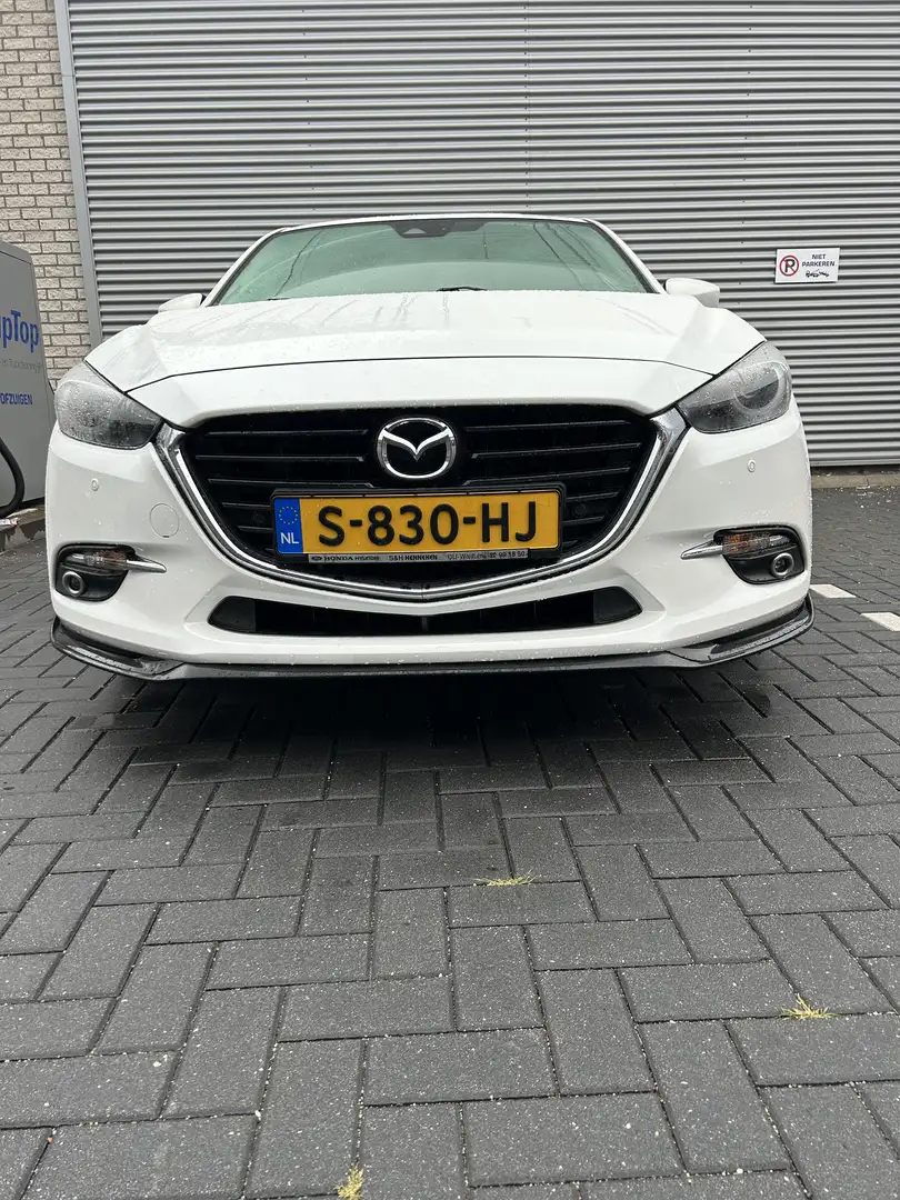 Mazda 3 2.0 S.A. 165 GT-M sport Wit - 2