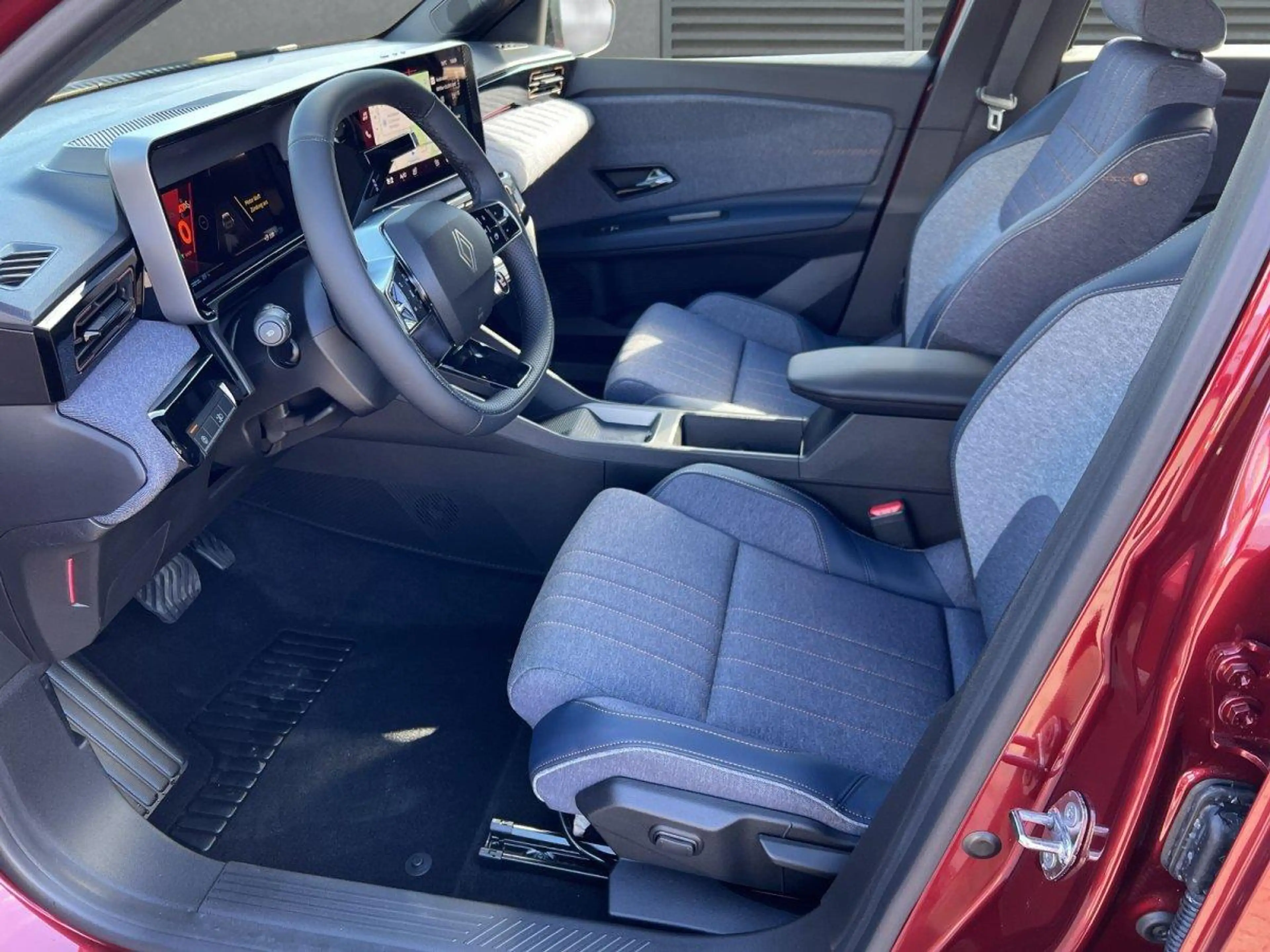 Renault R 4 Techno SHZ+LKHZ+RFK E-Tech 150 Comfort Range 15... — photo 3