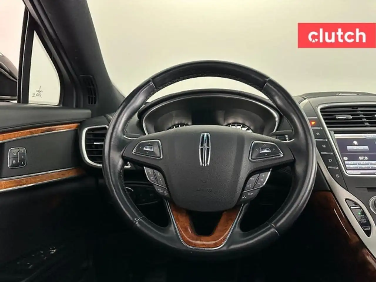 Lincoln MKX снимка Lincoln MKX