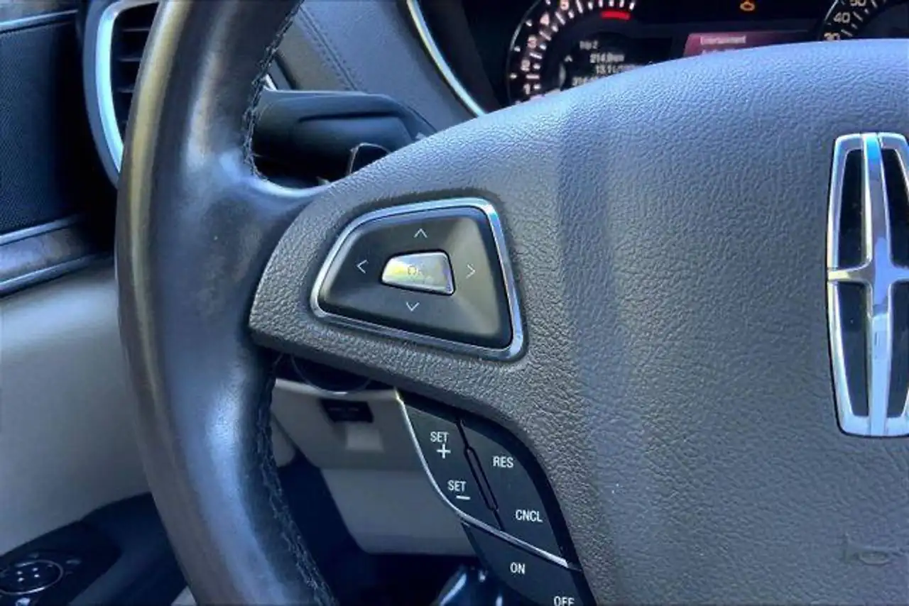 Lincoln MKX снимка Lincoln MKX