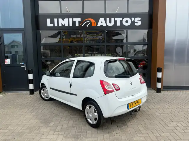 Renault Twingo view 5