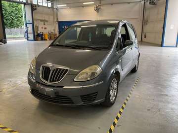 Musa II 2007 1.4 8v Oro ecochic Gpl