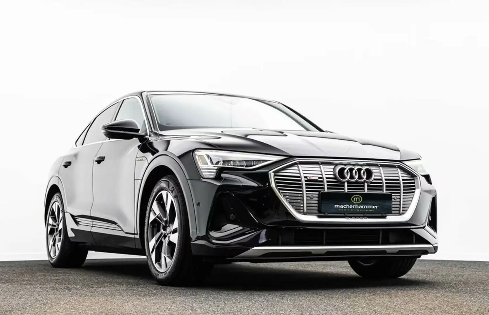 Audi e-tron 55 SB S-LINE*PANORAMA*KEY*ACC*AHK*T-WINKL* Schwarz - 2