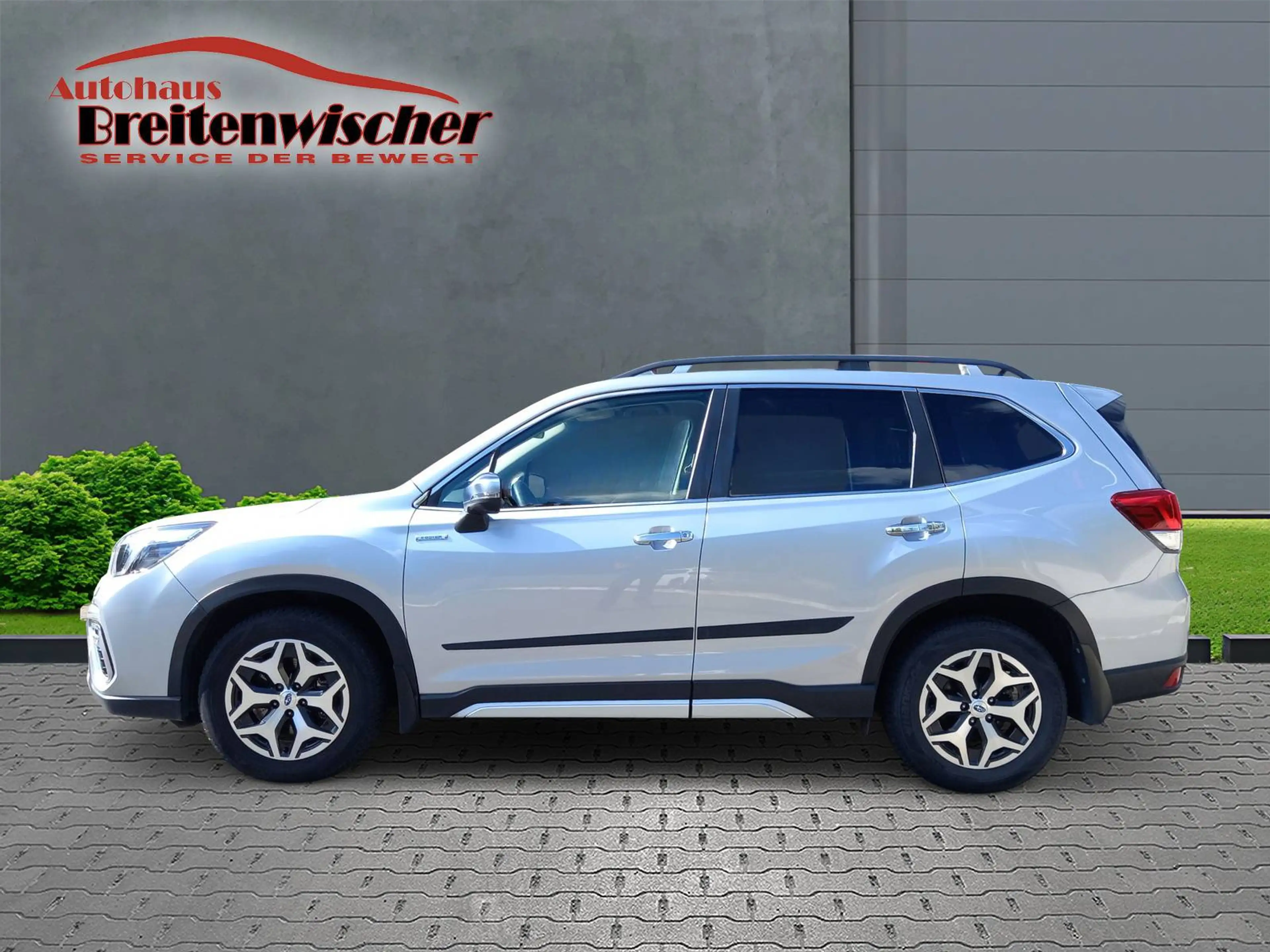 Subaru Forester Forester Hybrid 2.0ie Lineartronic Active — photo 2