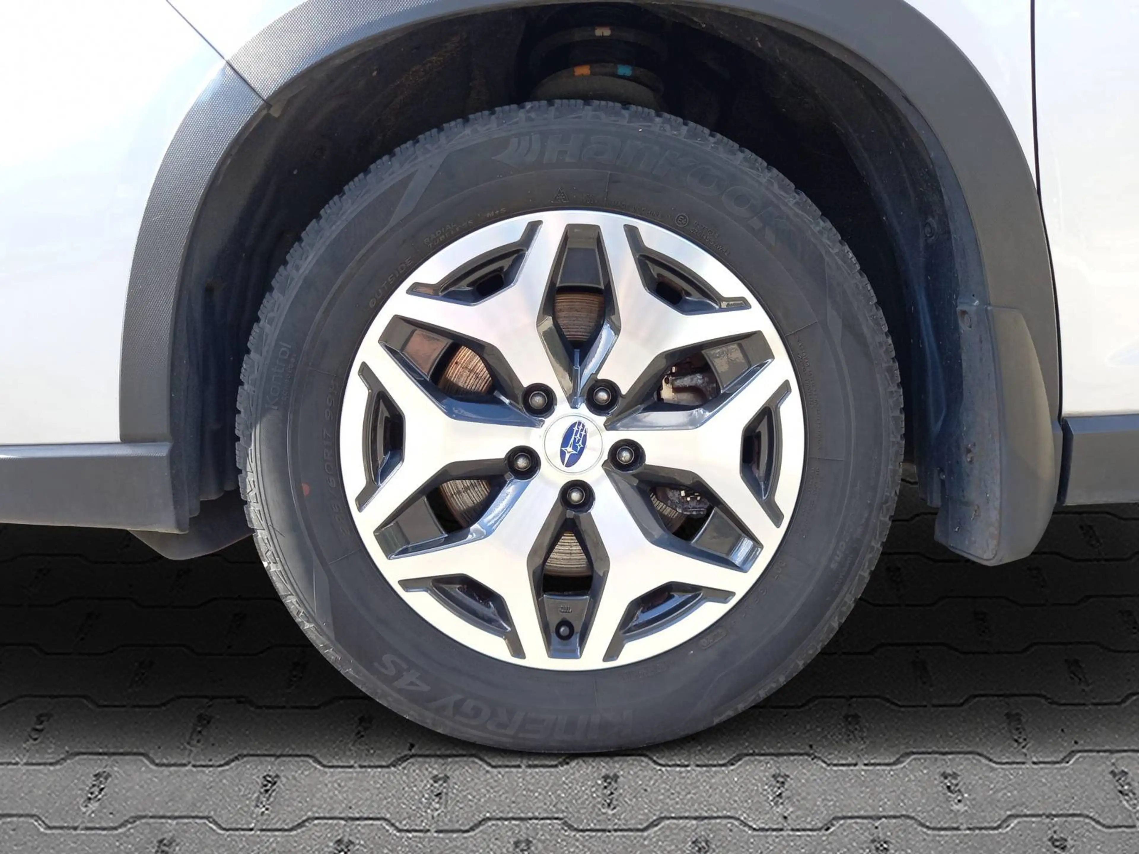 Subaru Forester Forester Hybrid 2.0ie Lineartronic Active — photo 8