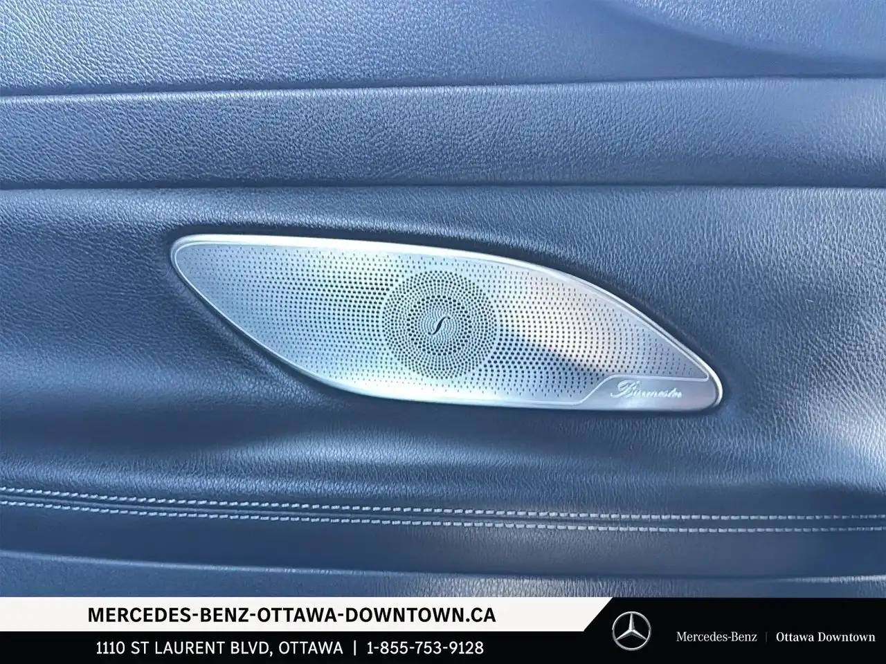 Mercedes-Benz E-Class снимка Mercedes-Benz E-Class