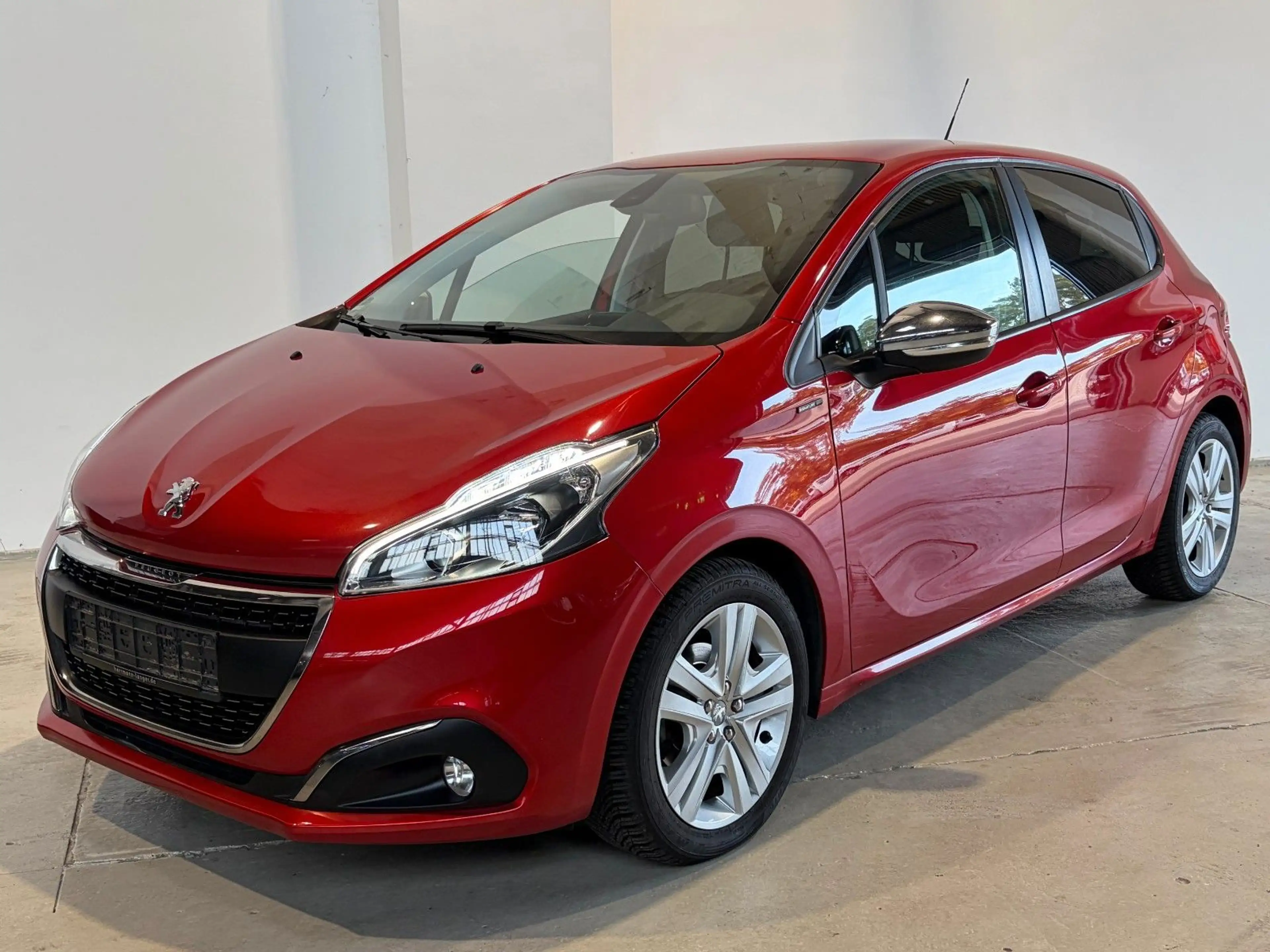 Peugeot 208 Signature 1.2 *Automatik*