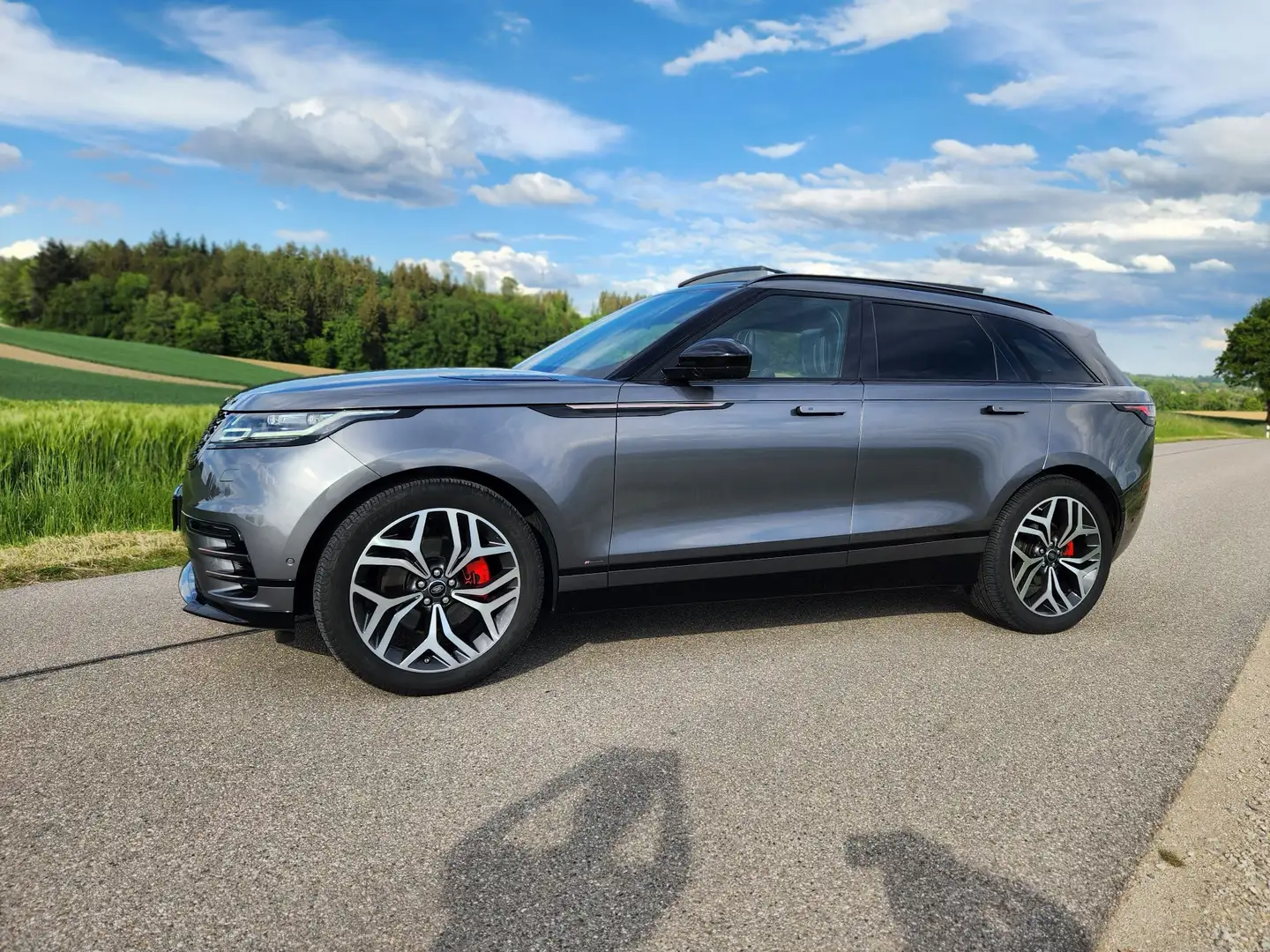 Land Rover Range Rover Velar D300 3.0 Bi-Turbo  First Edition - 2