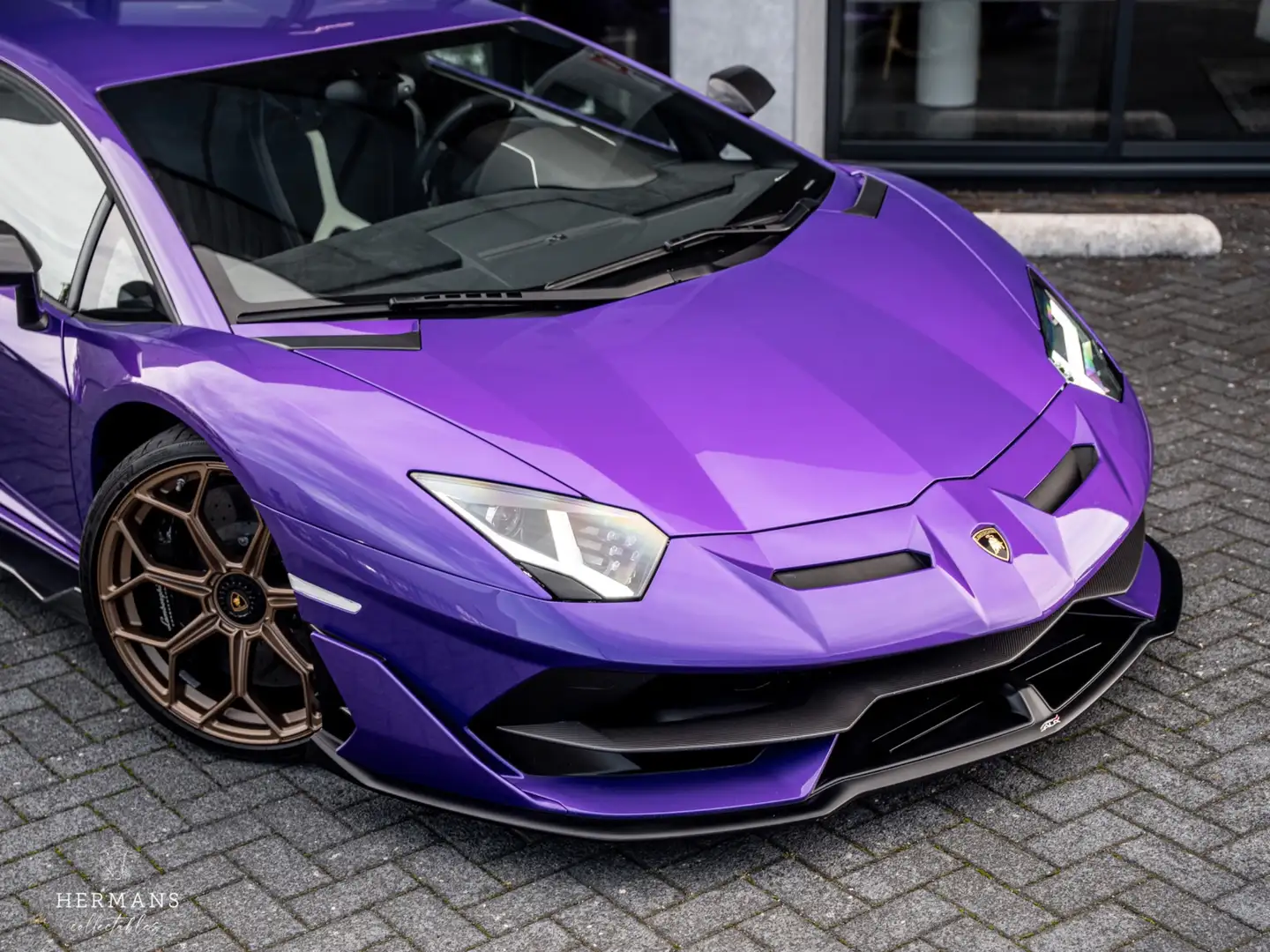 Lamborghini Aventador 6.5 V12 SVJ Coupé / Ad Personam / 1 of 900 / Carbo Violett - 2