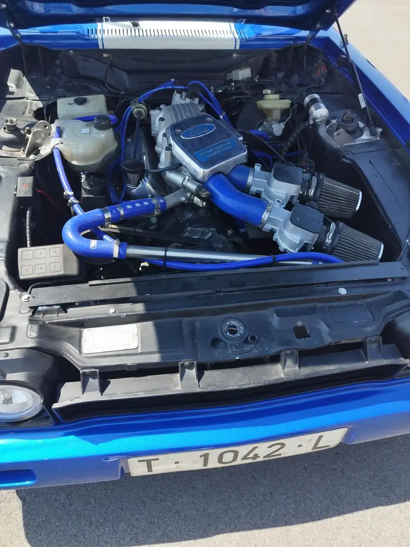 Ford Capri Ich verkaufe einen Ford Capri 2.8i. Motor und Getr - 1