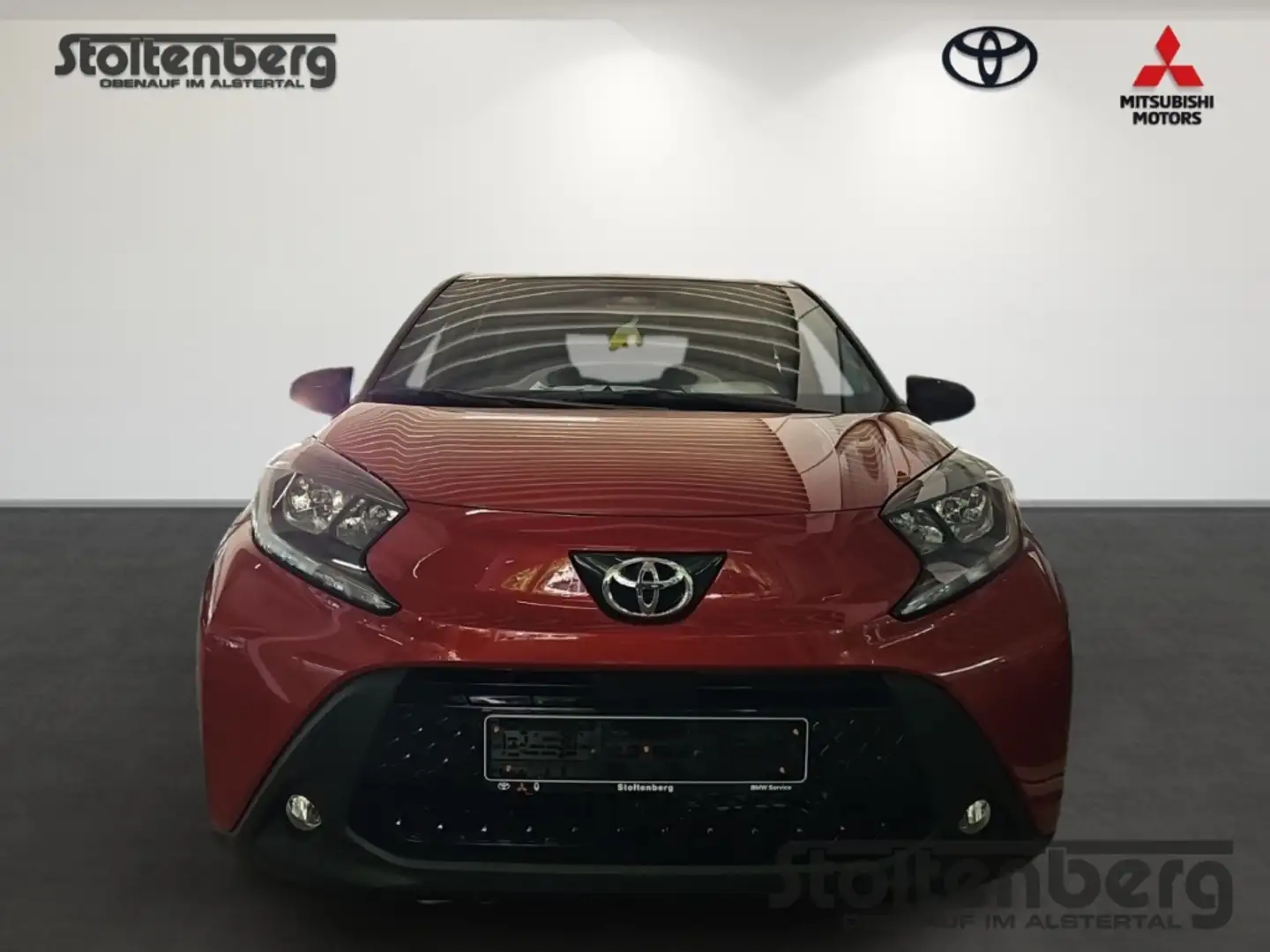Toyota Aygo X 1.0 VVT-i Teamplayer Apple CarPlay Andriod DAB SHZ Rouge - 2