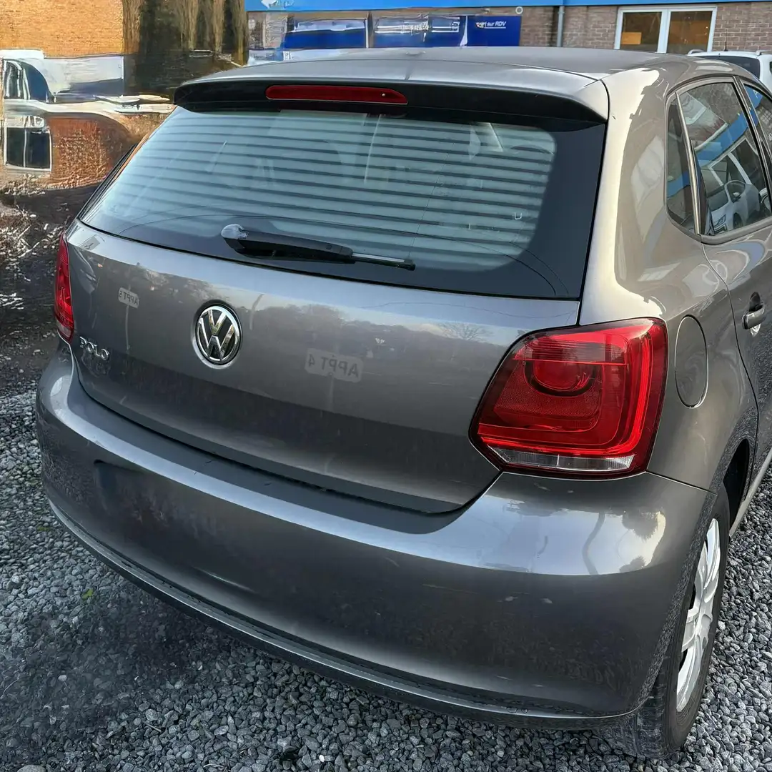 Volkswagen Polo Polo 1.2i Comfortline Grijs - 2