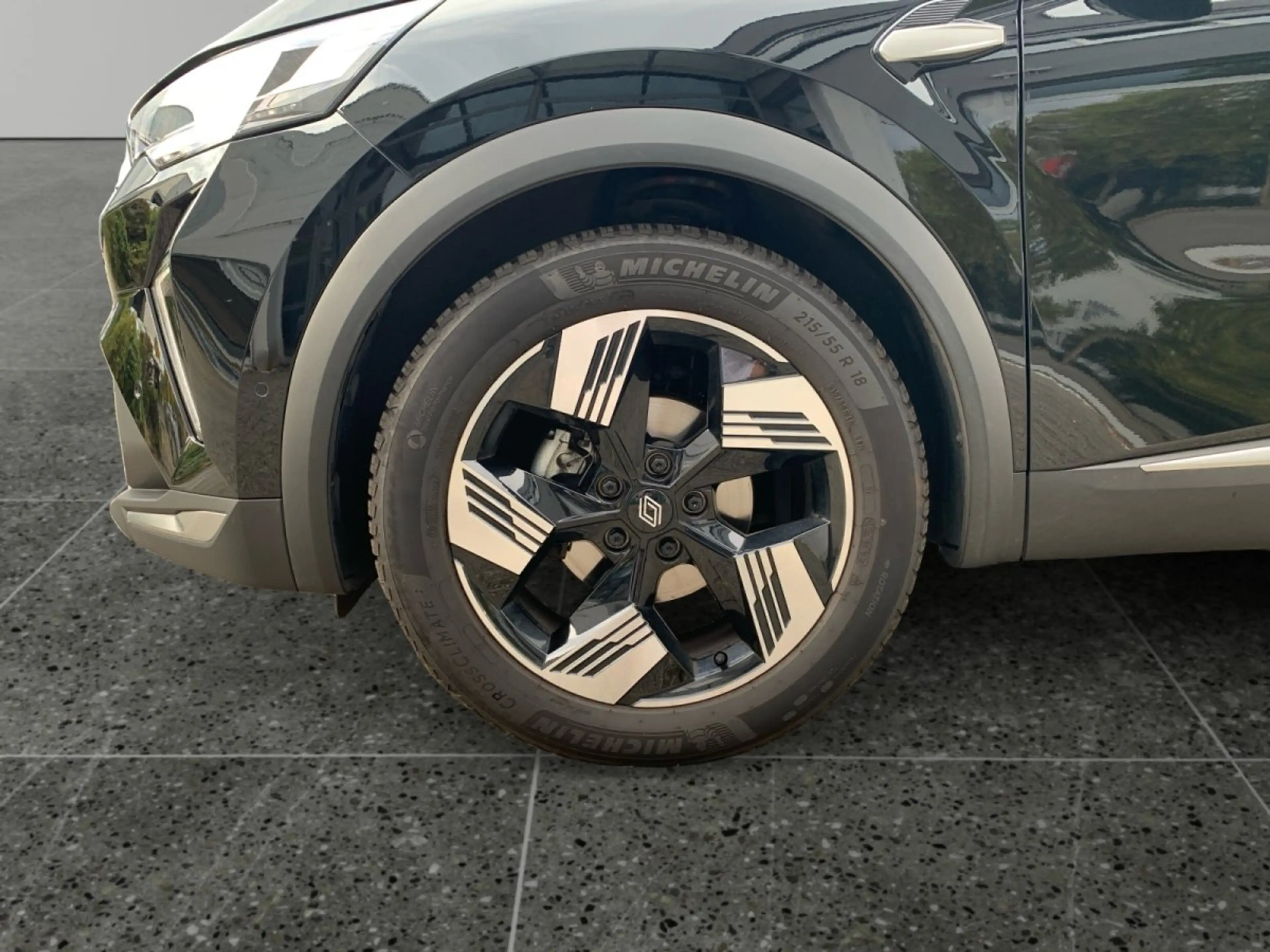 Renault Symbioz 1.3 Mild-Hybrid 140 EU6e Techno AUTOMATIK NAVI ALL — photo 14