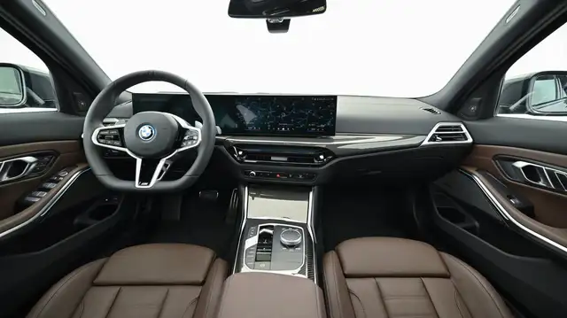 BMW 3 Series view 7