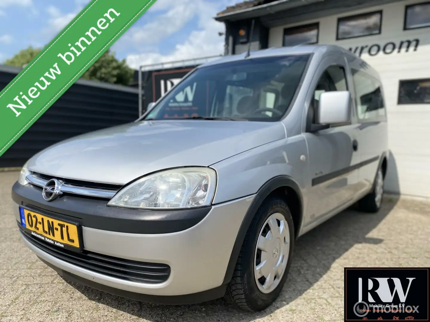 Opel Tour 1.6 Comfort Nieuwe APK, NAP! Grey - 1