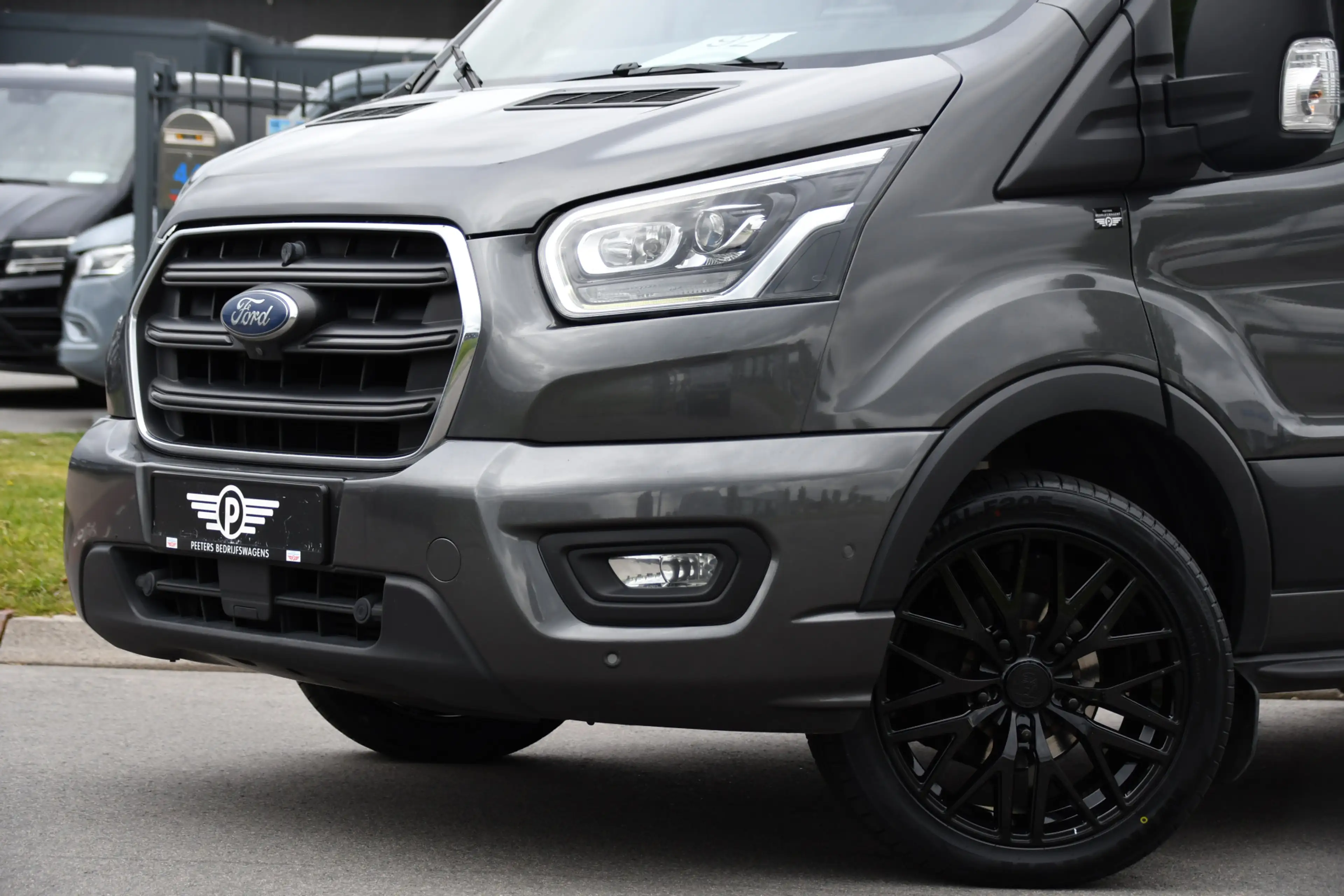 Ford Transit 350 2.0 TDCI L2H2 Limited PB Edition Cruise, Camer — photo 7