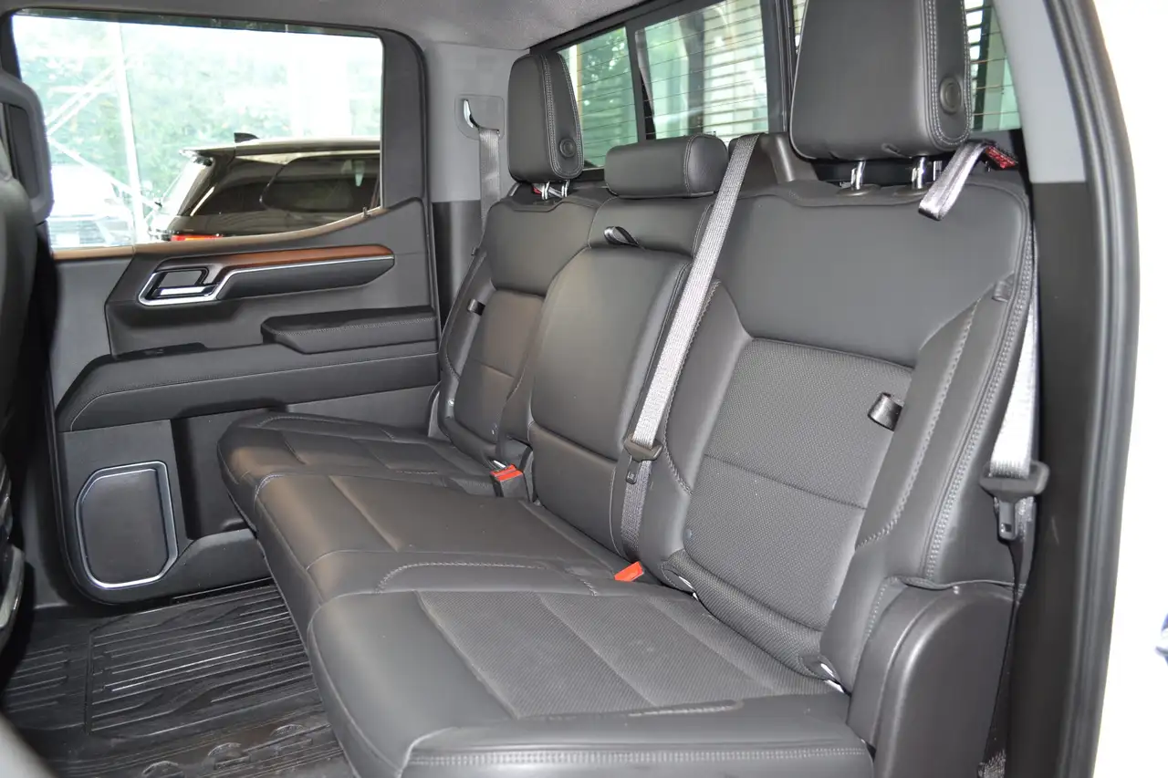 GMC Sierra 1500 fotografie GMC Sierra 1500
