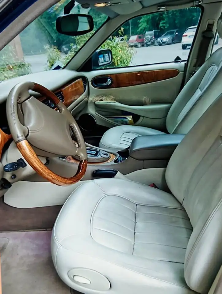 Jaguar XJ 3.2 Executive, foto 3