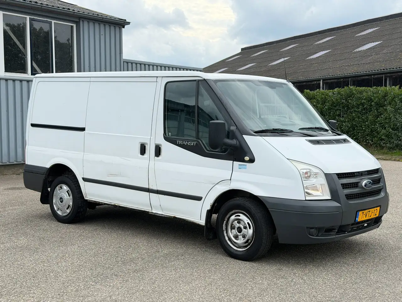 Ford Transit 260S 2.2 TDCI | APK 10/2027 | AIRCO | MARGE — photo 1 of 14