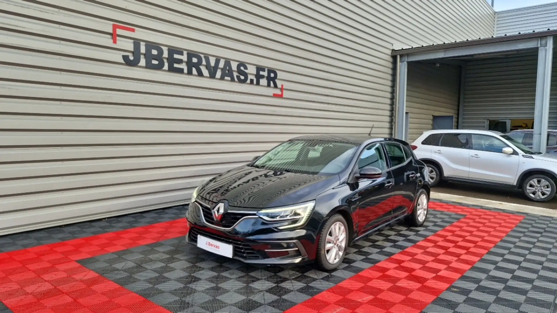 Renault Megane IV SOCIETE BLUE DCI 115 - 21N AIR NAV 2P Noir - 1