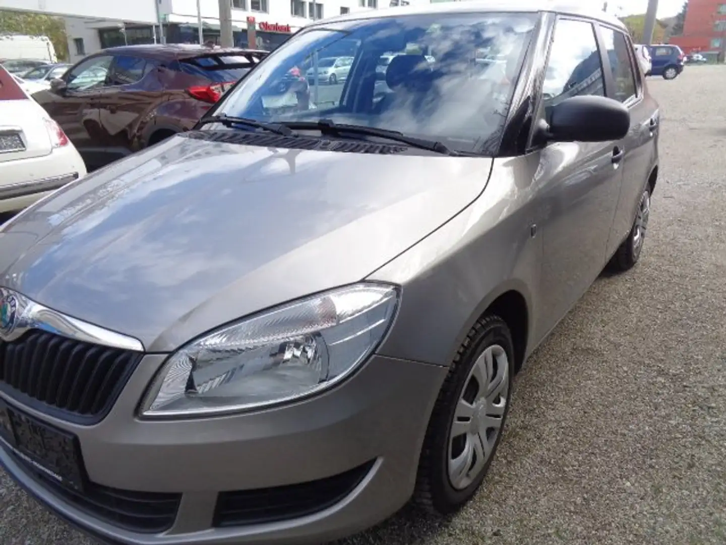 Skoda Fabia Active 1,2 NUR 17000 KM Złoty - 1