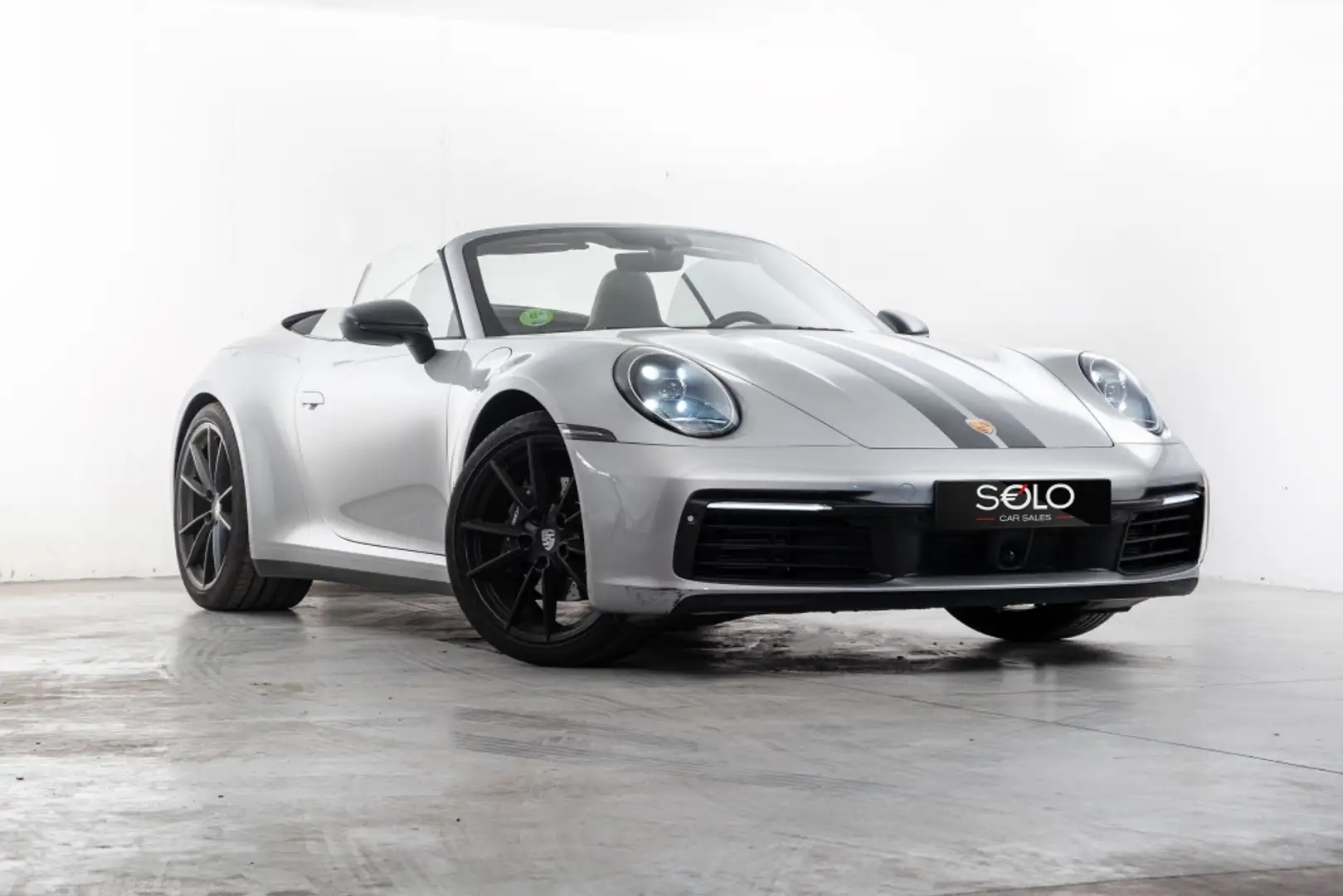 Porsche 992 Carrera Cabriolet PDK Plateado - 1