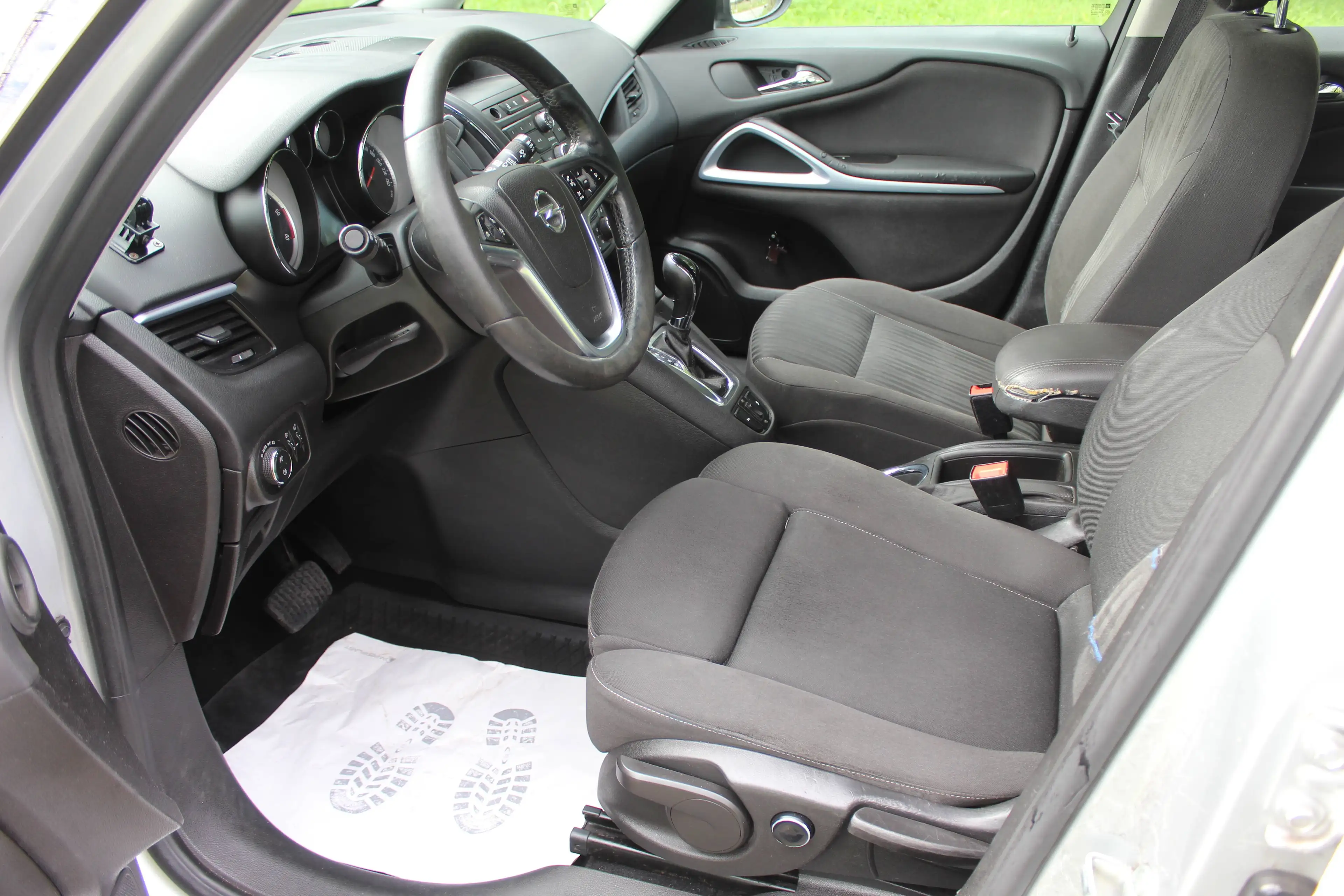 Opel Zafira Tourer Edition — photo 12