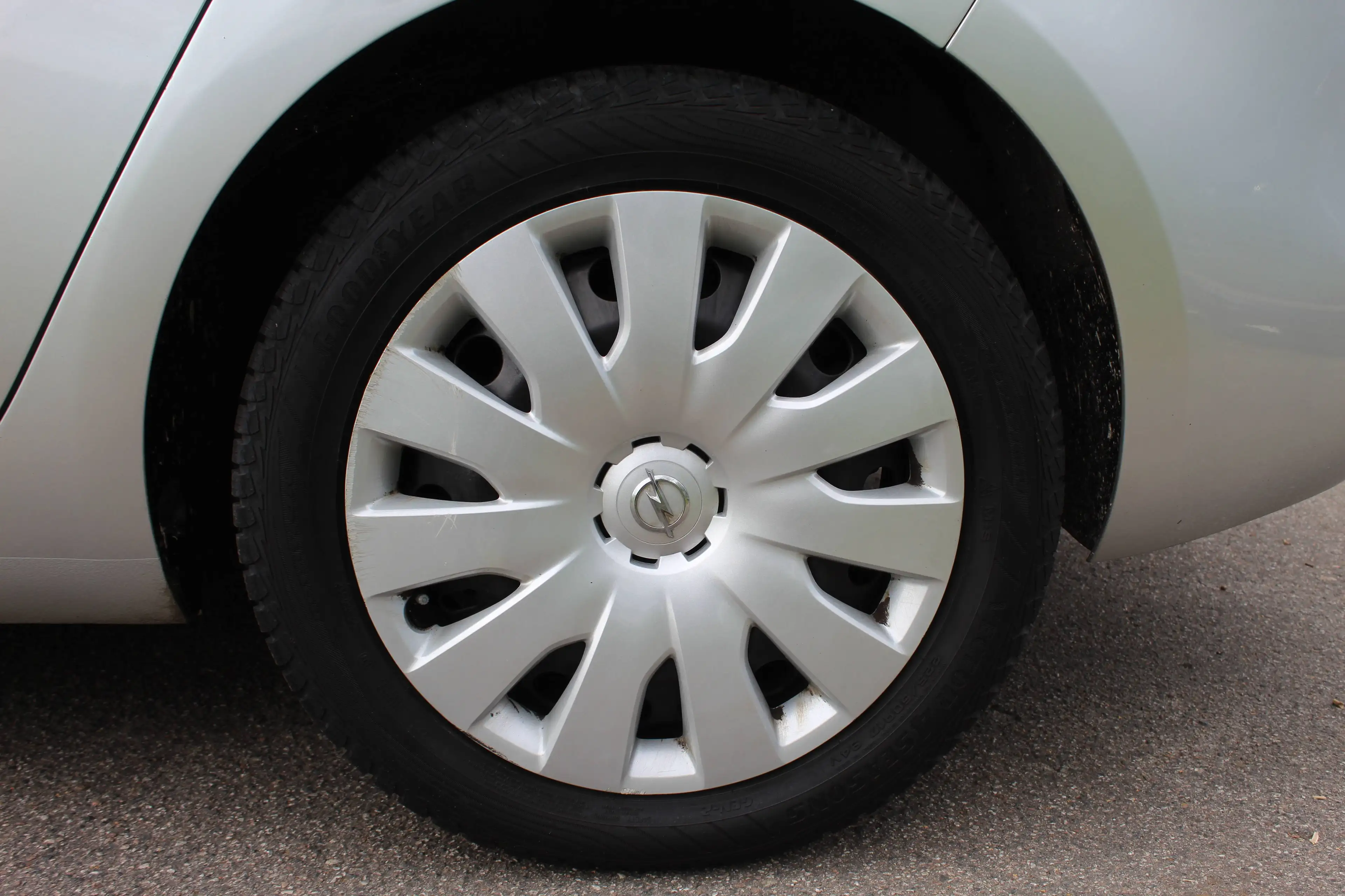 Opel Zafira Tourer Edition — photo 10