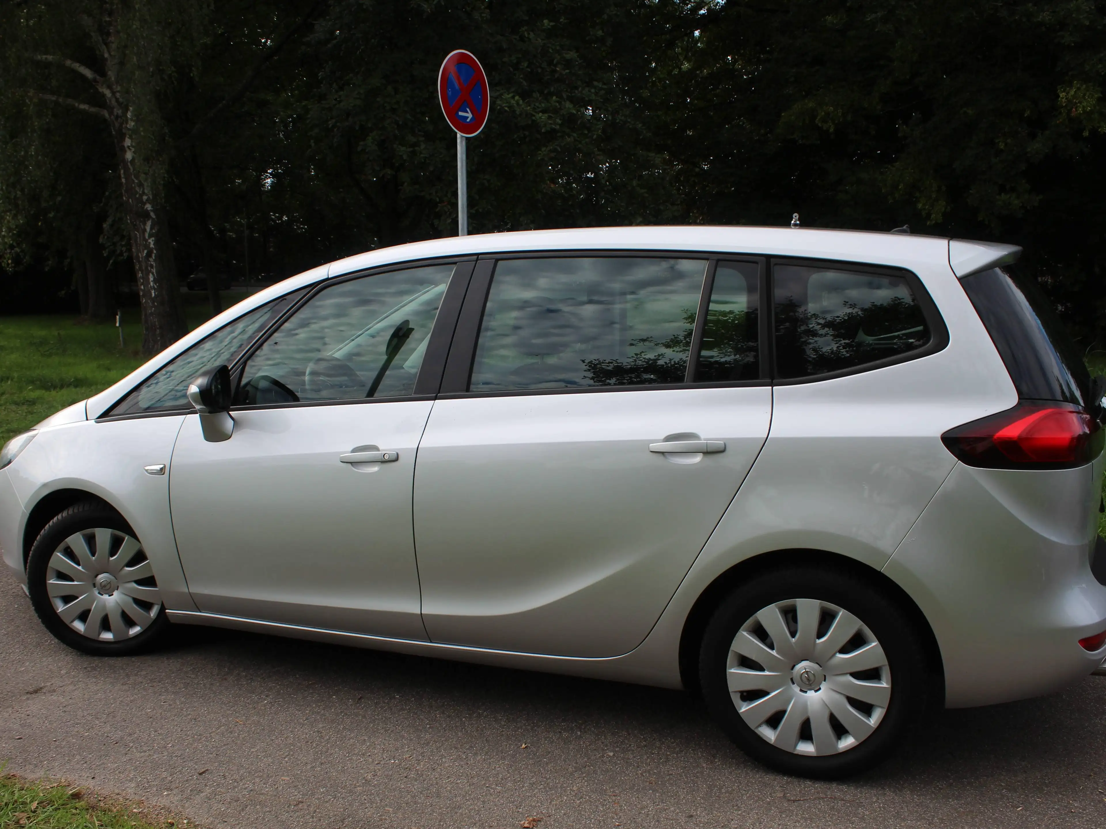 Opel Zafira Tourer Edition — photo 9