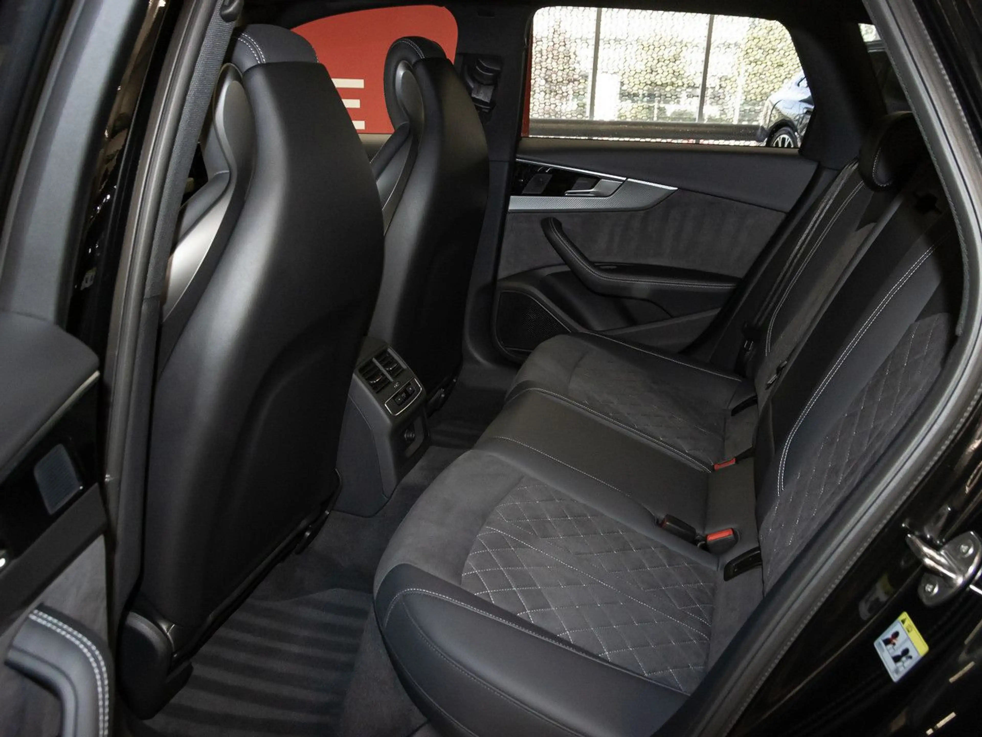 Audi RS4 RS4 Avant 2.9 TFSI qu AHK Matrix Pano HeadUp B&O — photo 12