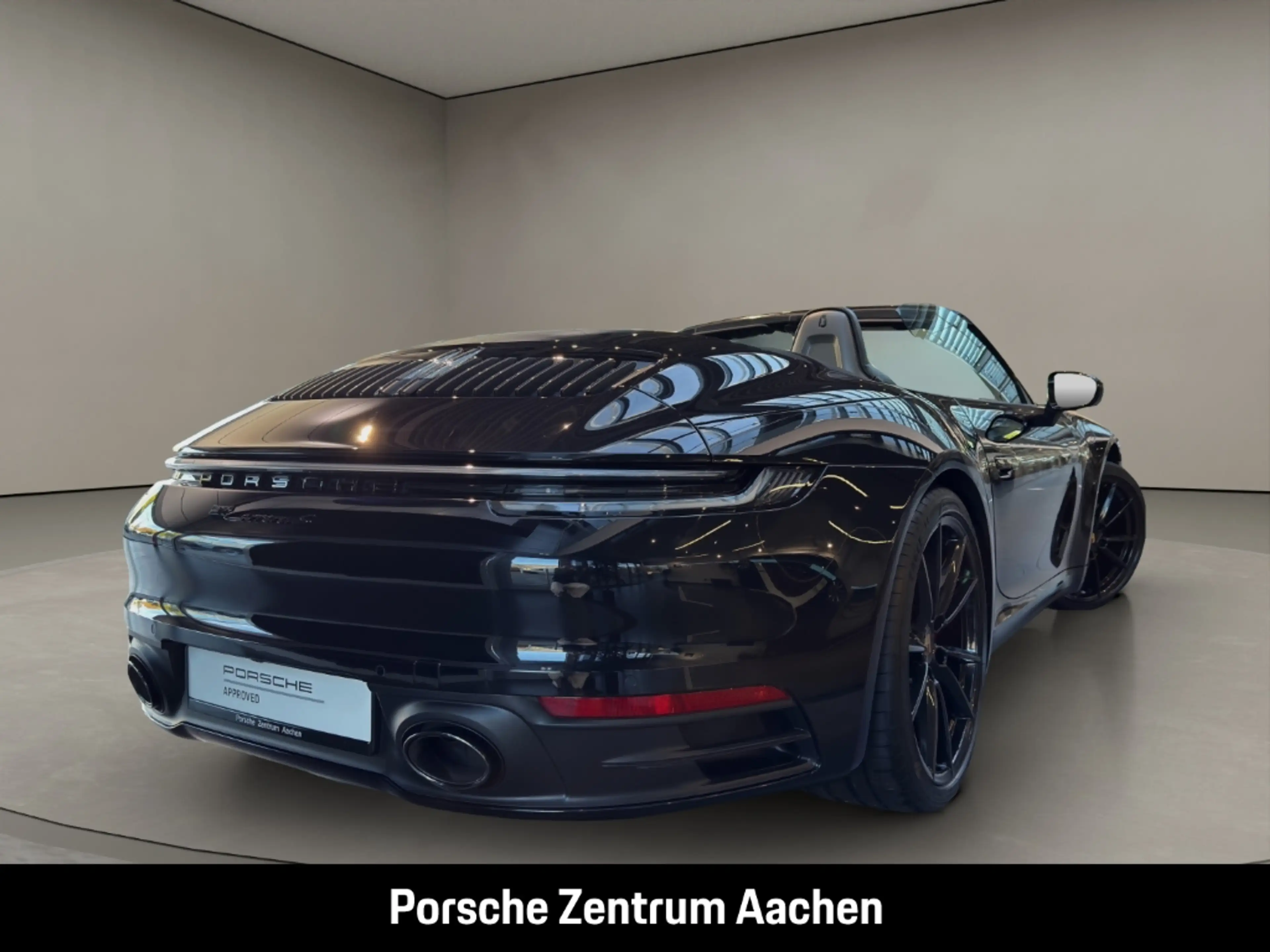 Porsche 992 911 Carrera S Cabriolet InnoDrive Sportabgas — photo 6