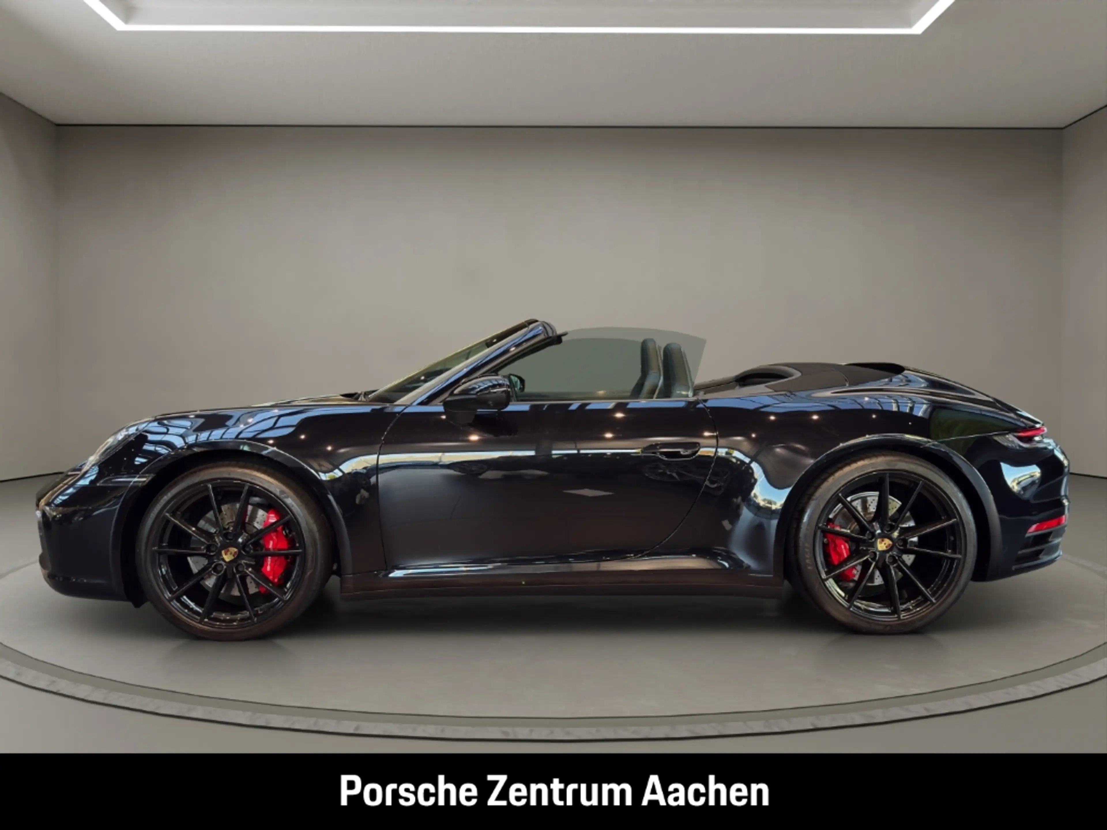 Porsche 992 911 Carrera S Cabriolet InnoDrive Sportabgas — photo 2