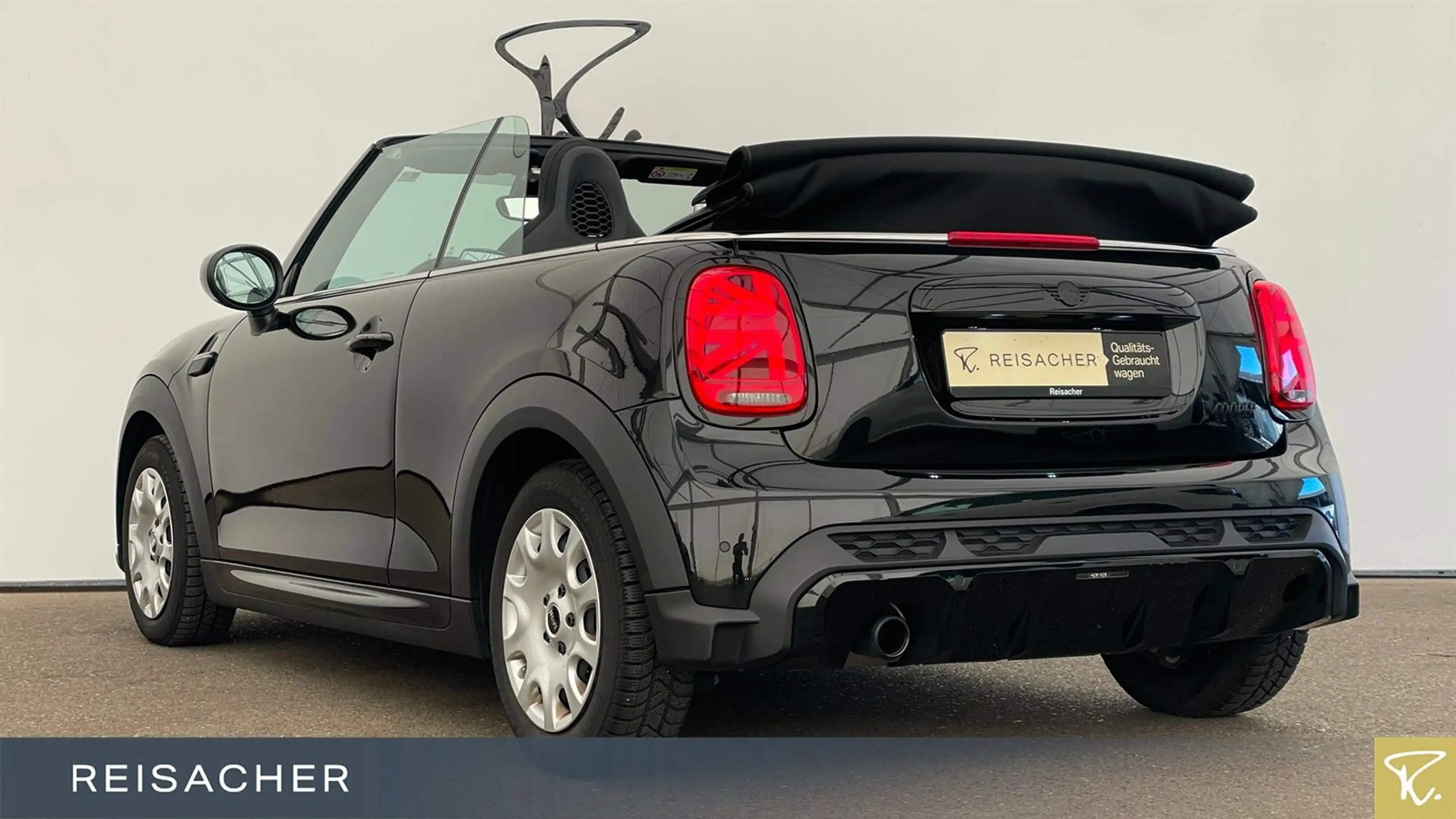 MINI Cooper Cabrio PDC KlimaA LED DA JCW Kit — photo 2