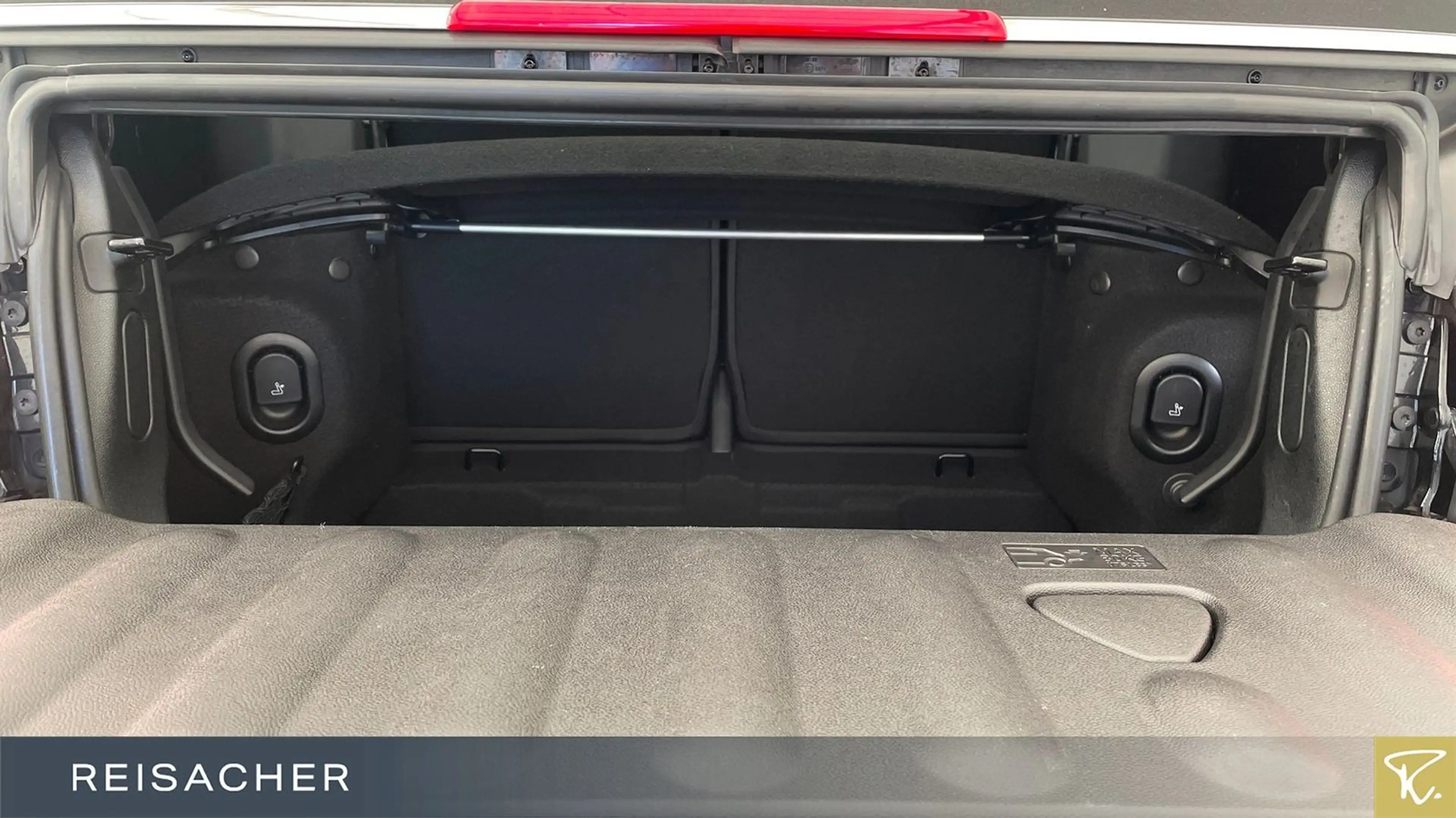 MINI Cooper Cabrio PDC KlimaA LED DA JCW Kit — photo 10