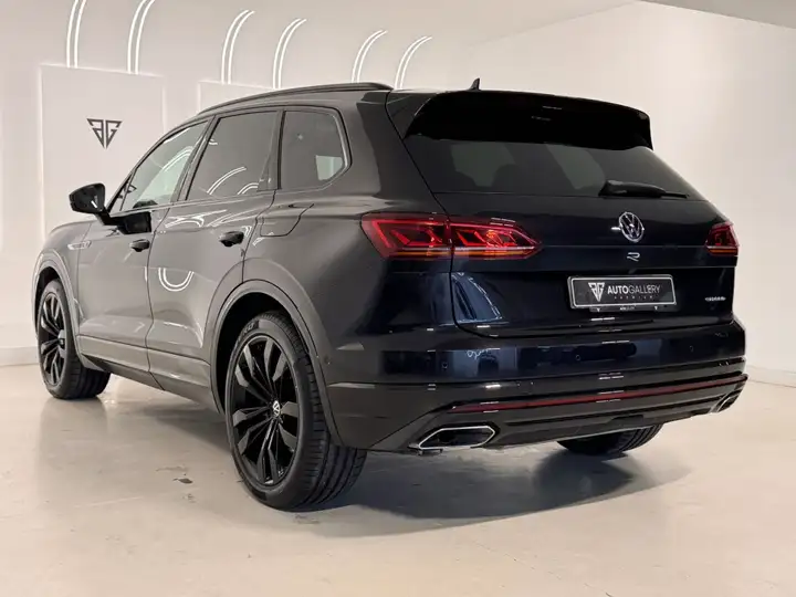 Volkswagen Touareg 2021, foto 6