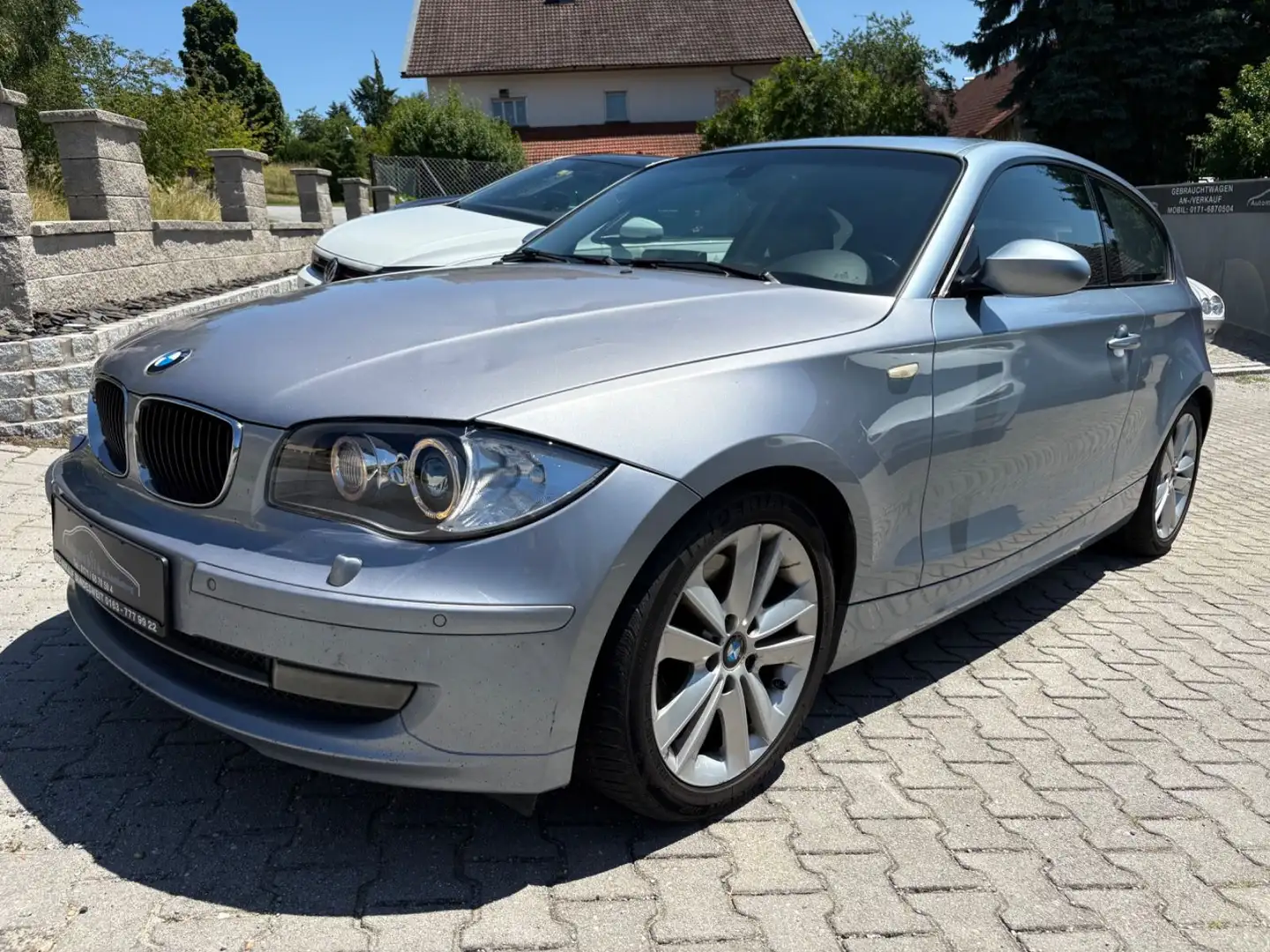 BMW 123 d | Xenon | Navi | GSD | Automatik | Klima Kék - 2
