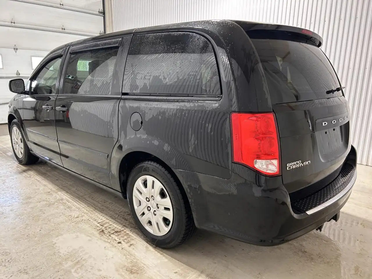 Dodge Grand Caravan снимка Dodge Grand Caravan