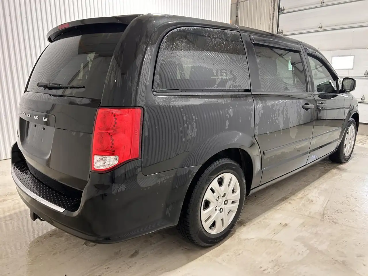 Dodge Grand Caravan снимка Dodge Grand Caravan