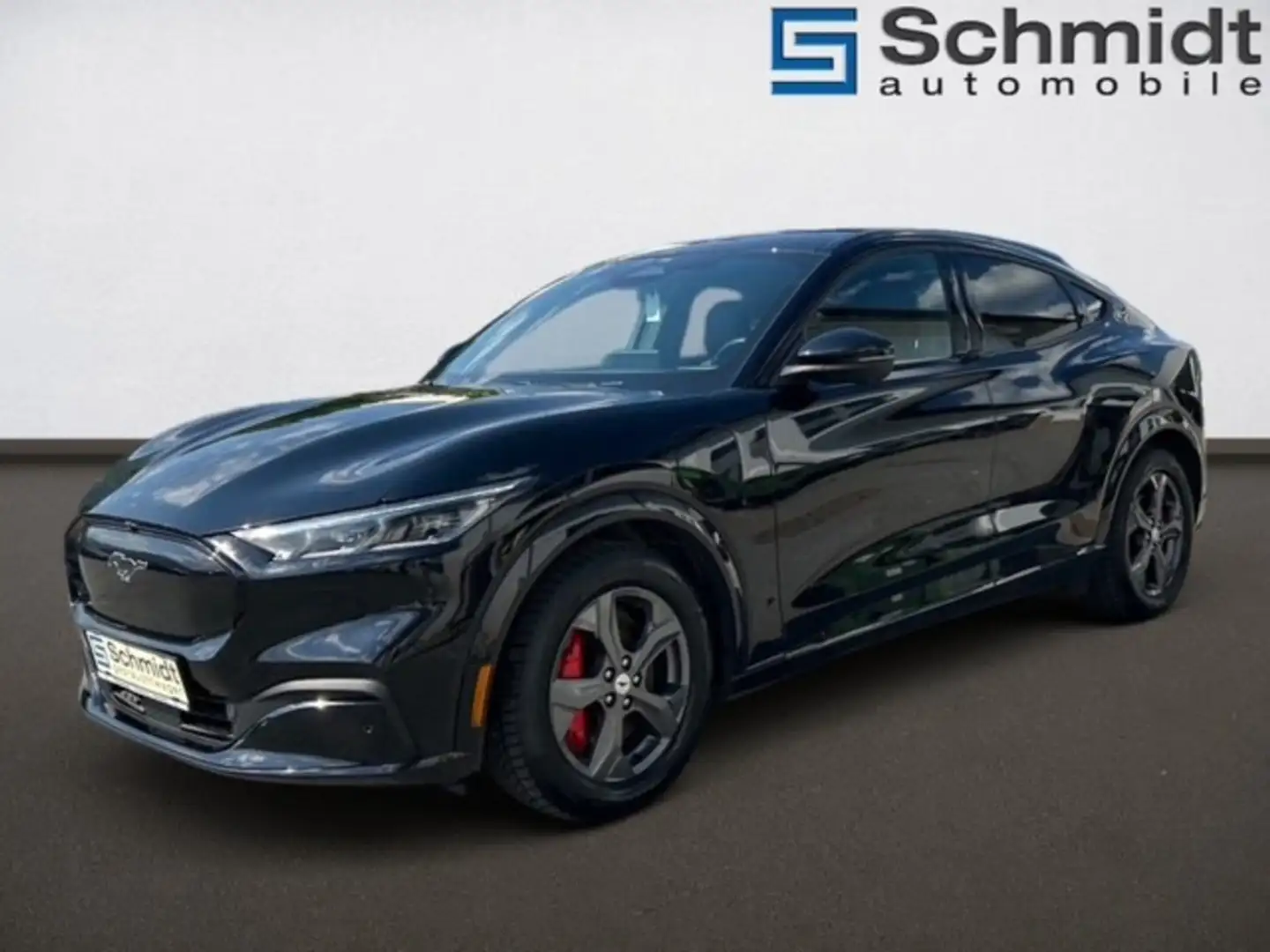 Ford Mustang Mach-E Elektro AWD Schwarz - 2