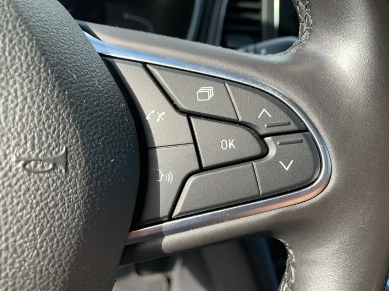 Renault Megane EQUILIBRE 1.5 dCi Equilibre KAMERA+LED+SHZ, миниатюра 23