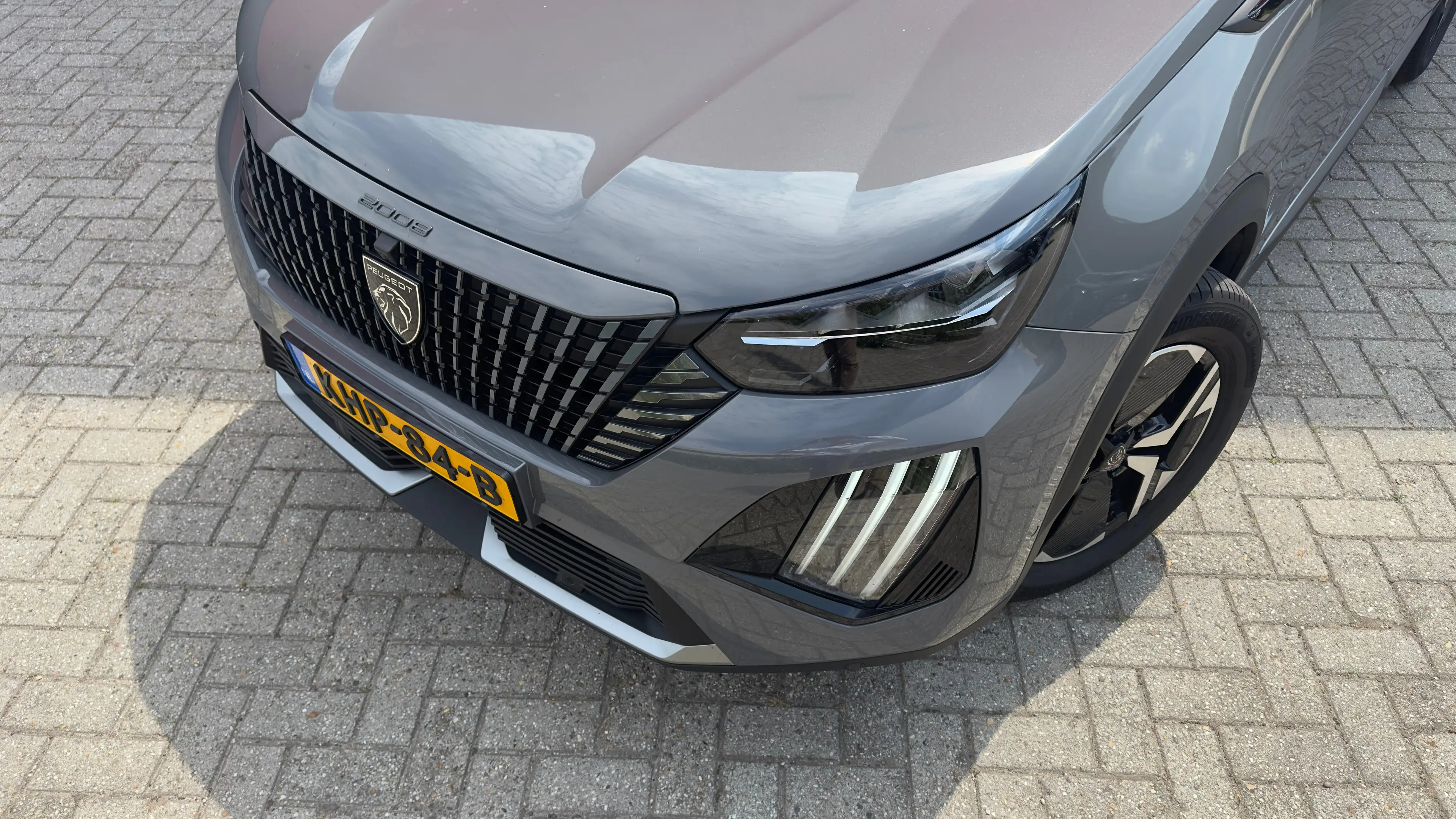 Peugeot e-2008 EV GT Avantage 54 kWh | Alcantara | Camera | Apple — photo 4