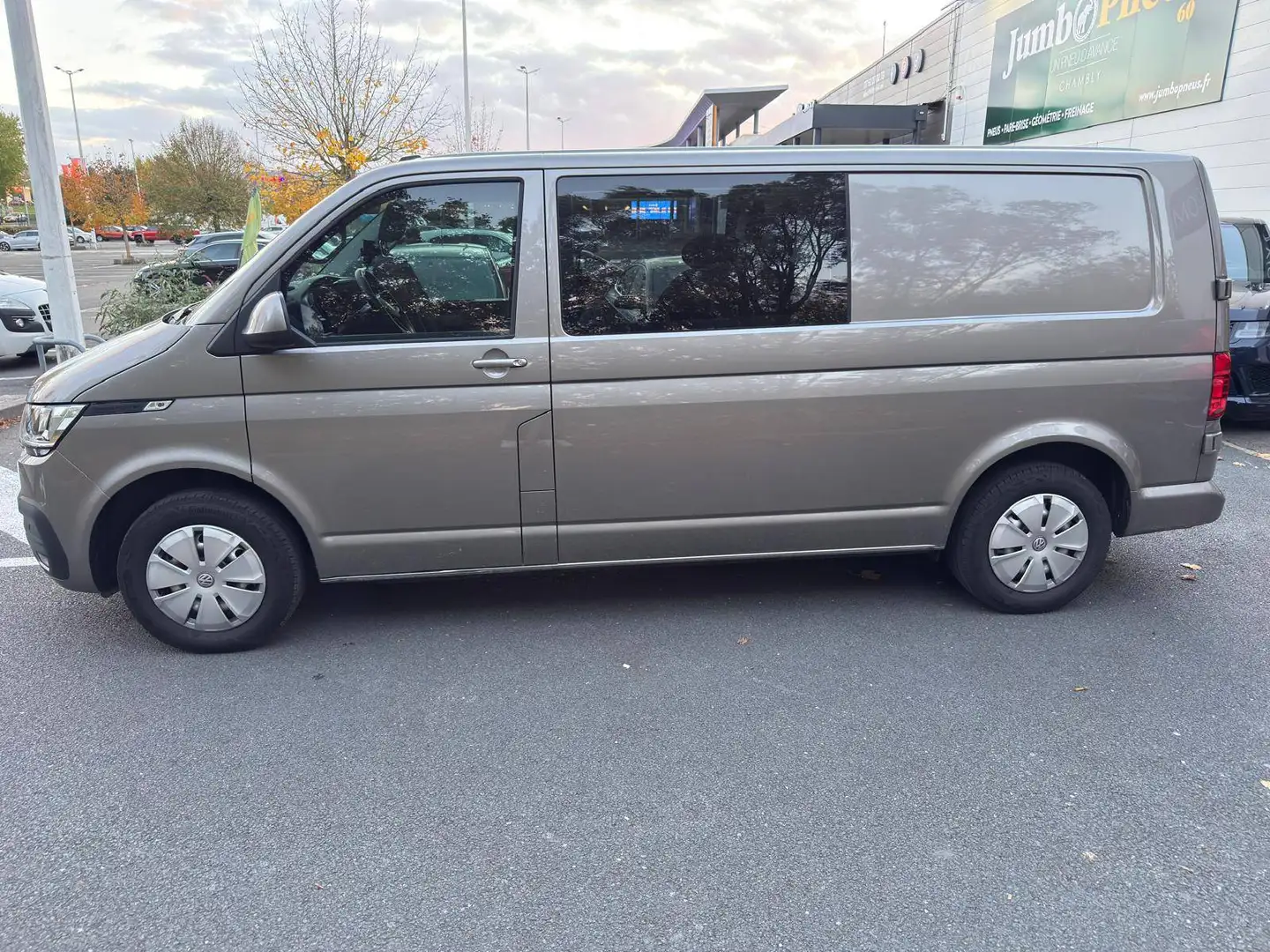Volkswagen Transporter L2H1 2.0 TDI 150 DSG7 BUSINESS PLUS Beige - 2