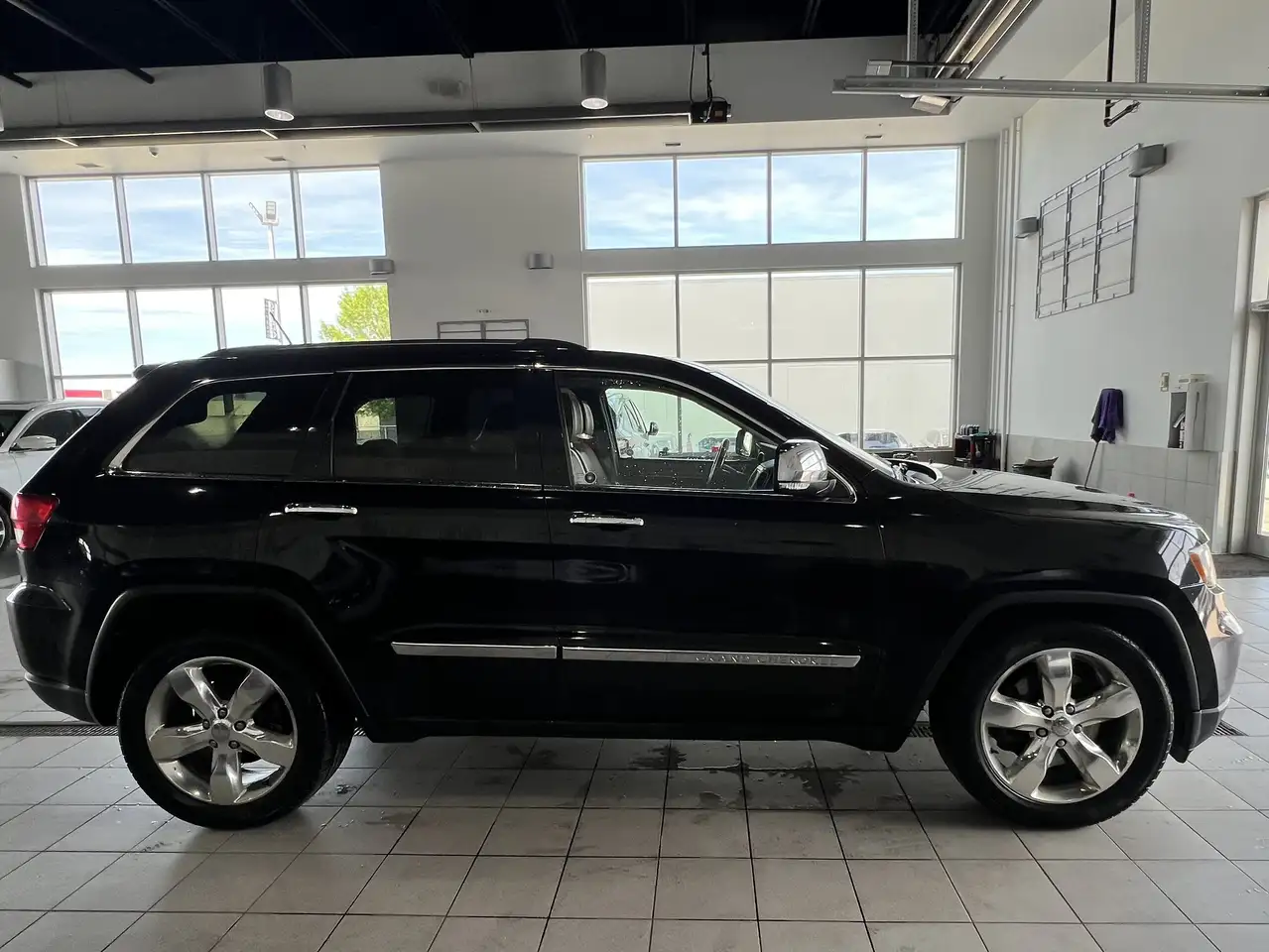Jeep Grand Cherokee photo Jeep Grand Cherokee