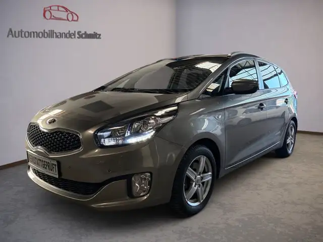 Kia Carens 1.6 GDI 1.Hand AHK FIFA World Cup Edition