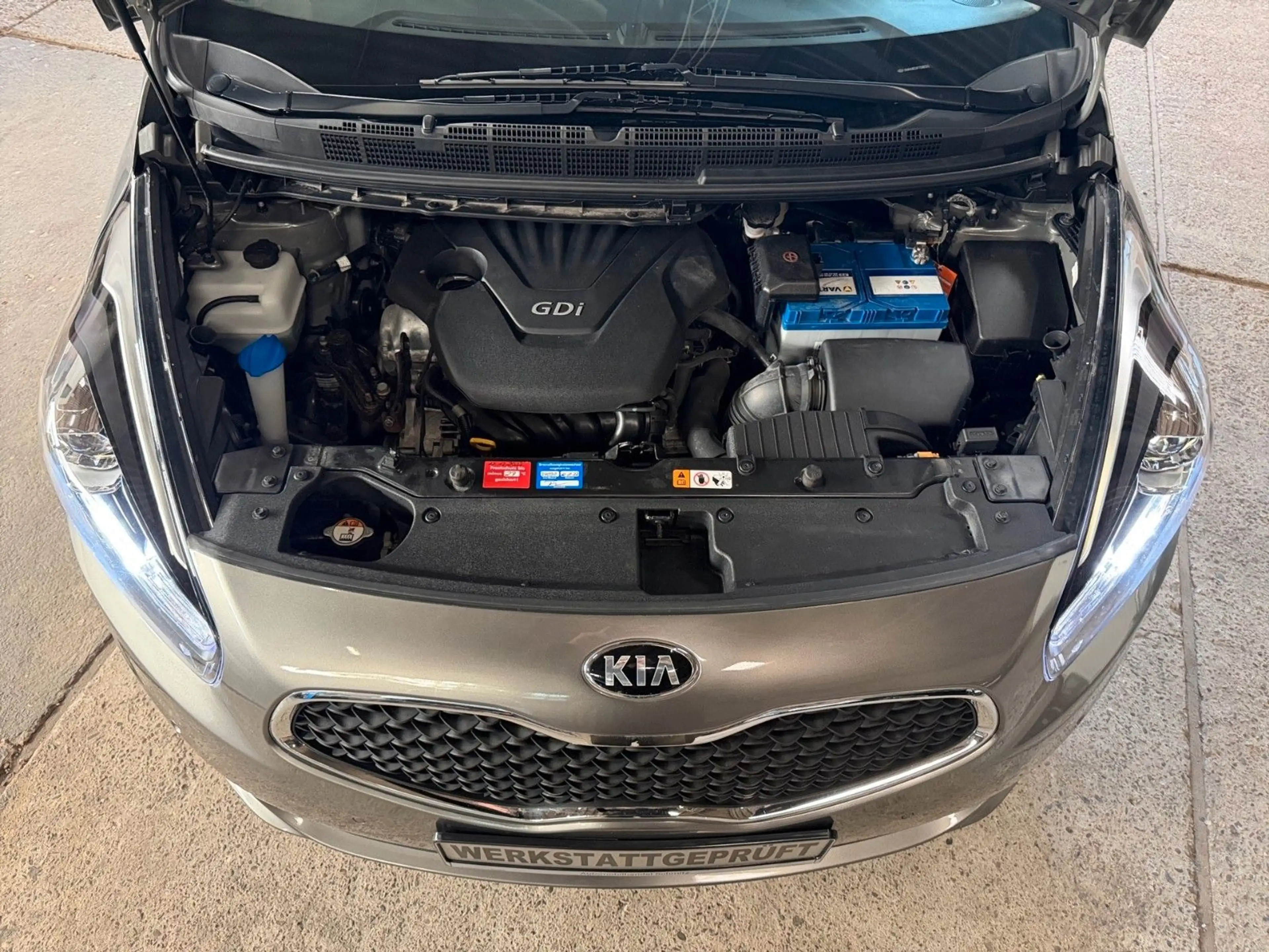 Kia Carens 1.6 GDI 1.Hand AHK FIFA World Cup Edition — photo 13