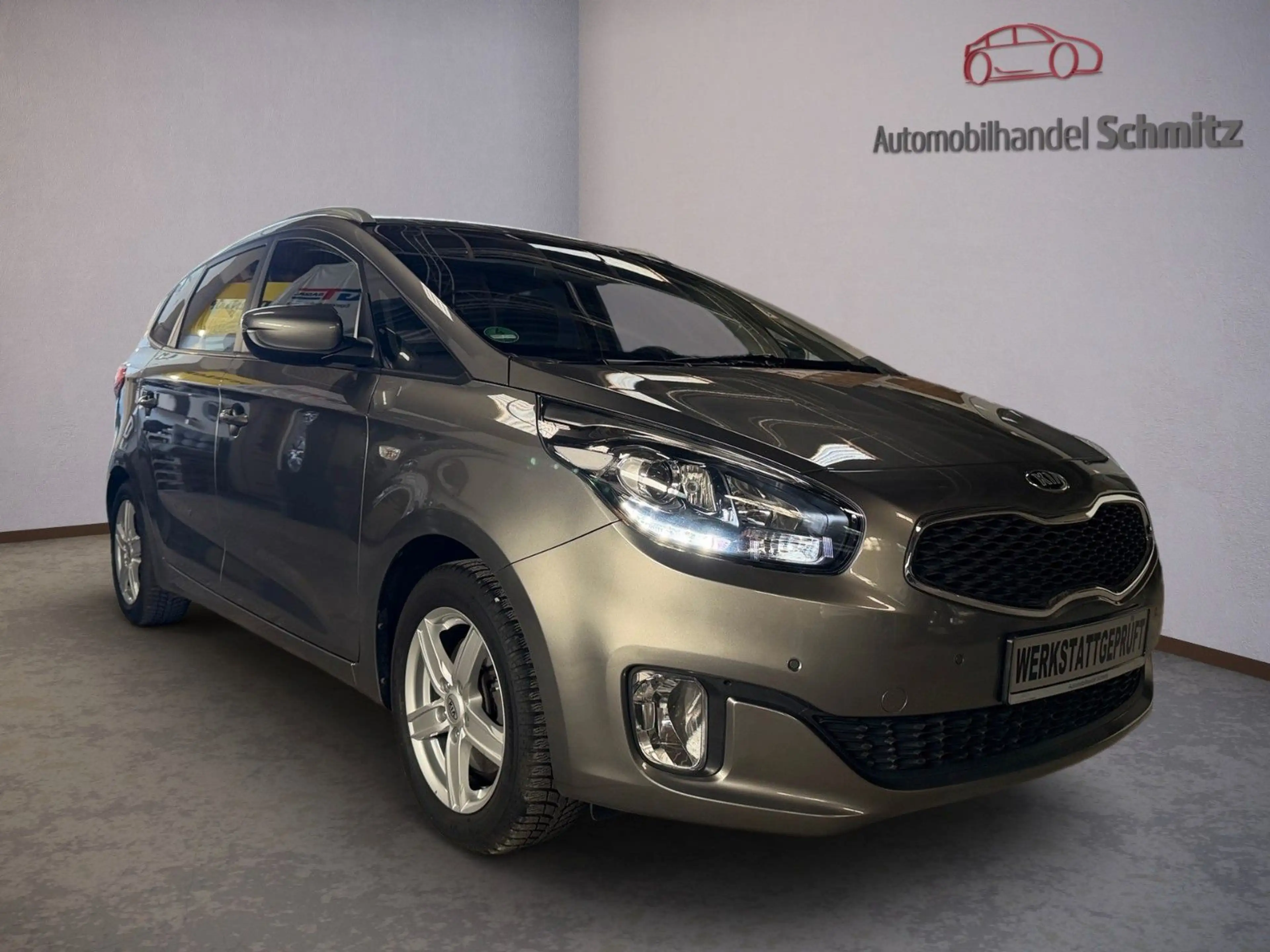 Kia Carens 1.6 GDI 1.Hand AHK FIFA World Cup Edition — photo 3
