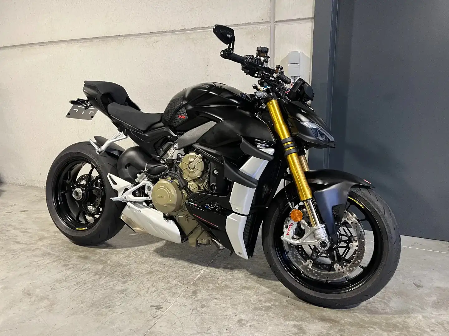 Ducati Streetfighter V4S mat black topstaat - 1