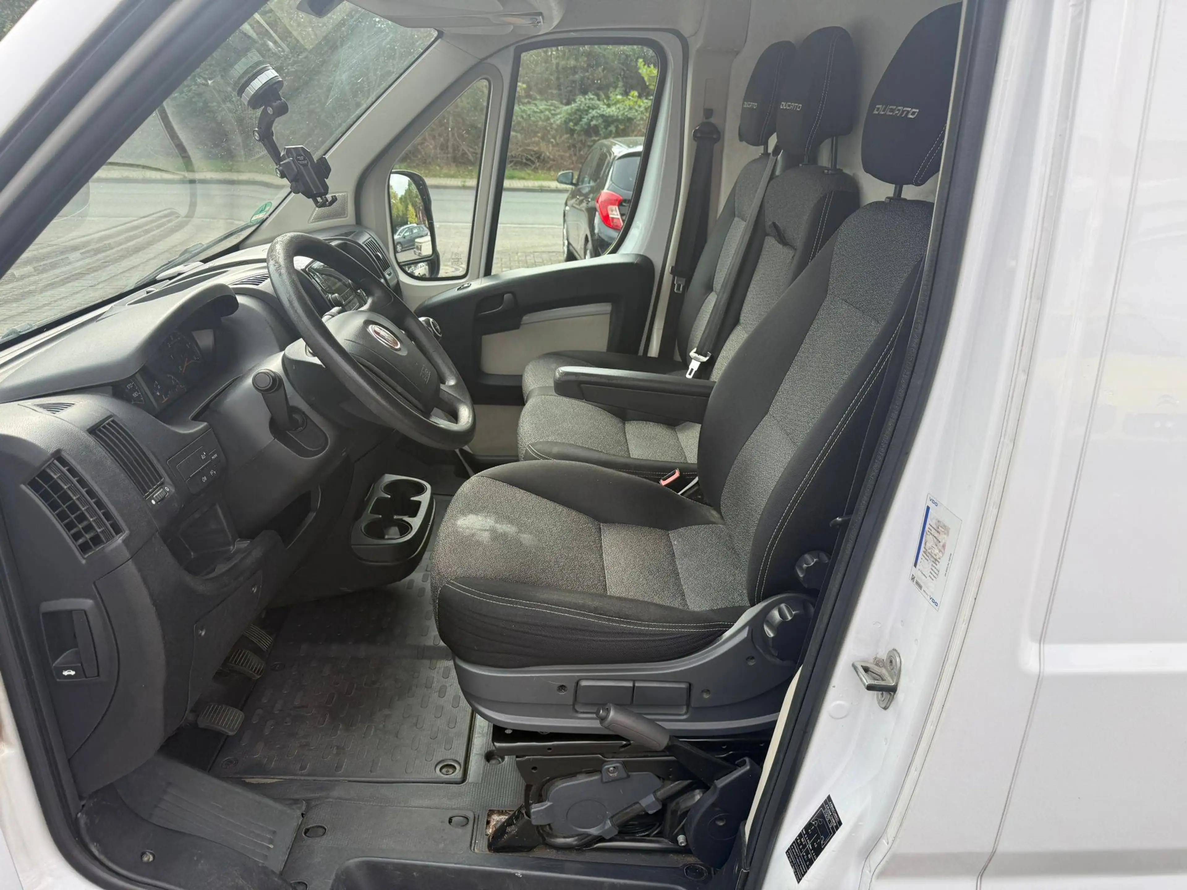 Fiat Ducato 150 L4H3 RS: 4035 mm — photo 11