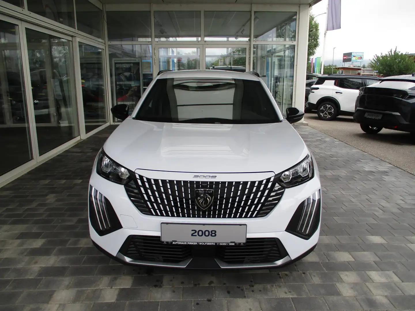 Peugeot 2008 Allure Turbo 100 Weiß - 2
