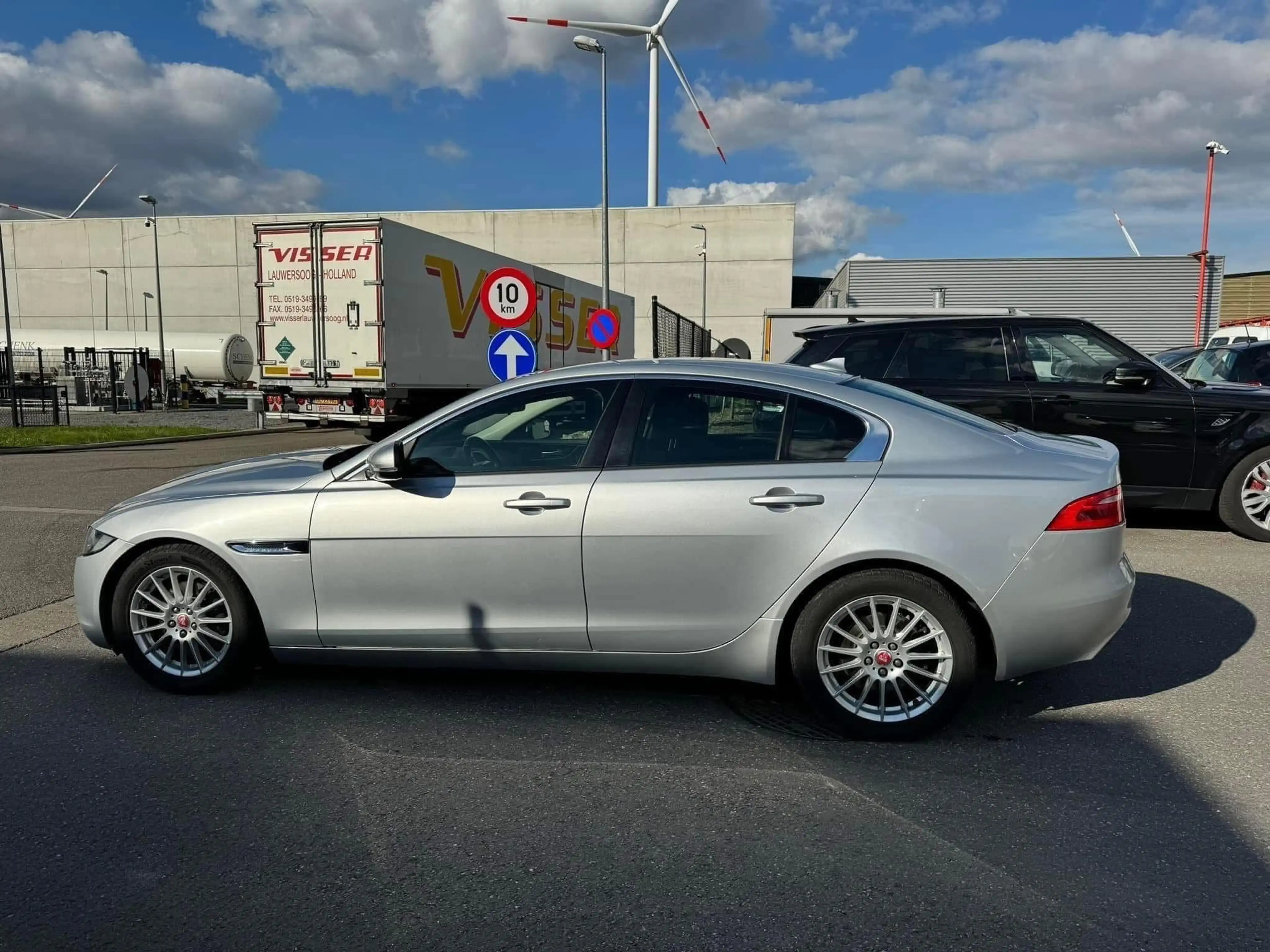 Jaguar XE Jaguar XE 2.0 D E-Performance Prestige Euro 6b – EXPORT — photo 7